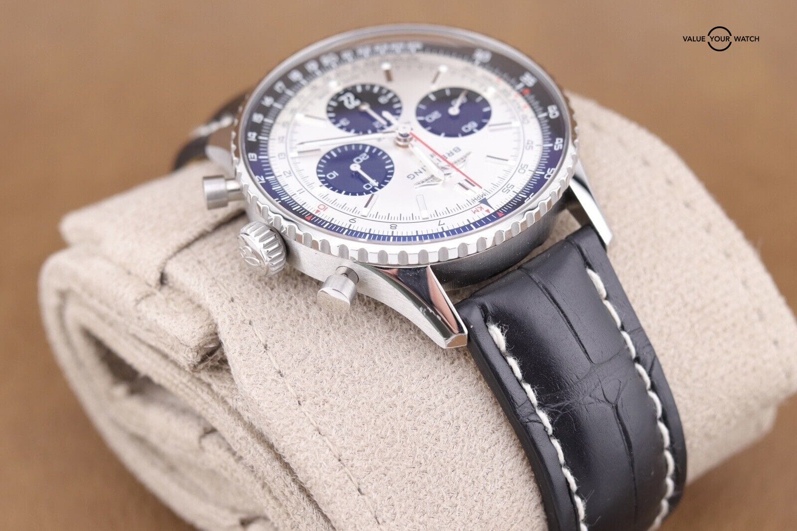Breitling Navitimer Chronograph Silver Dial Stainless Steel Men's Wristwatch - Image 9