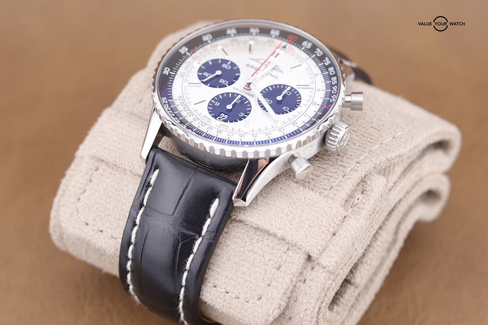 Breitling Navitimer Chronograph Silver Dial Stainless Steel Men's Wristwatch - Image 10