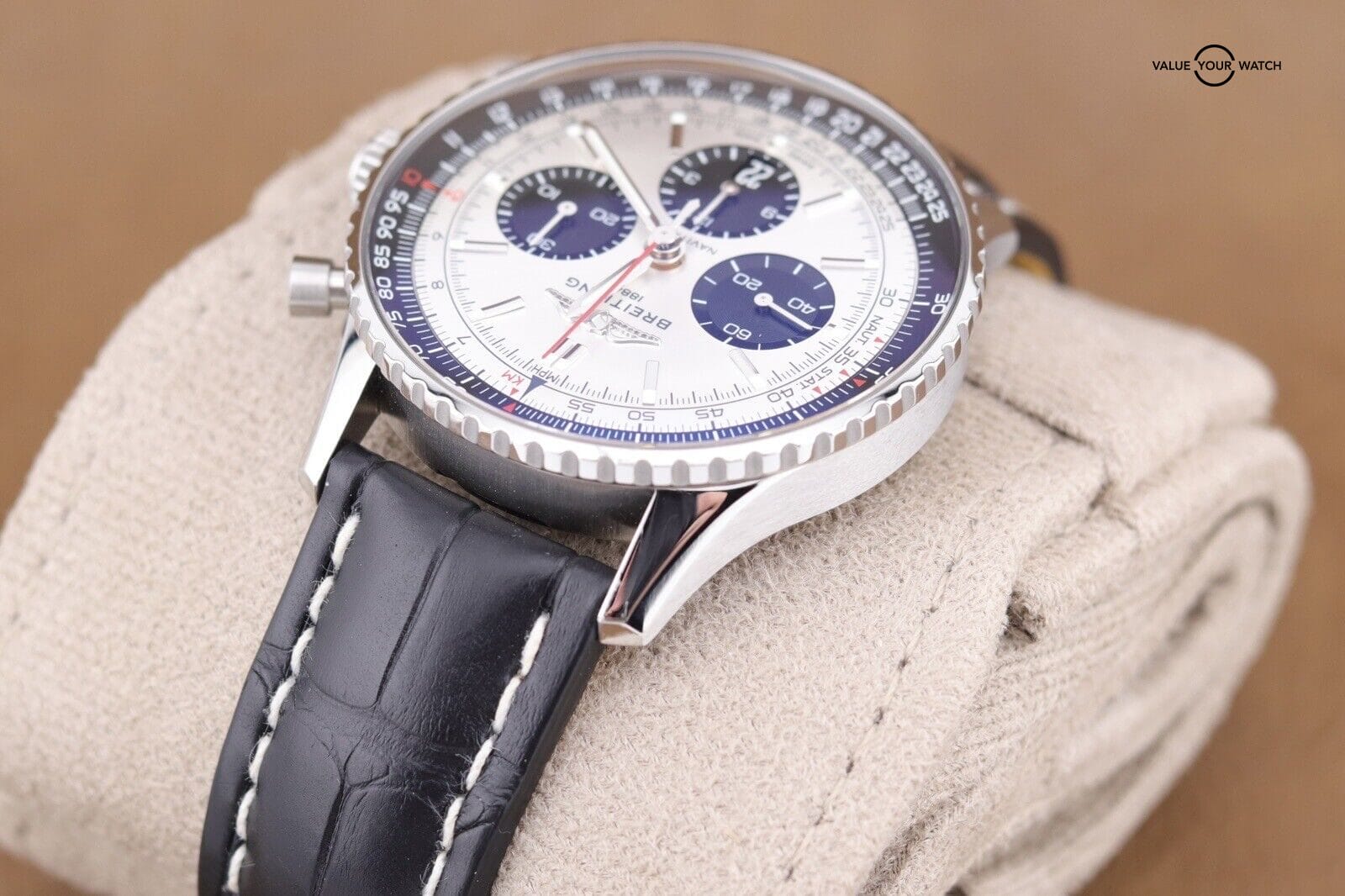Breitling Navitimer Chronograph Silver Dial Stainless Steel Men's Wristwatch - Image 16