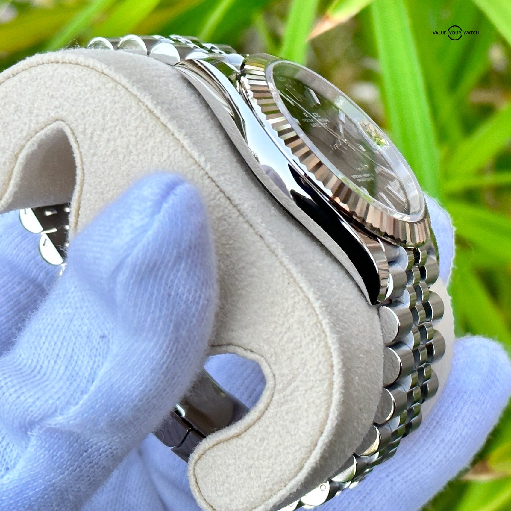 UNWORN 2022 Rolex Datejust 41 Oystersteel & White Gold Fluted Bezel Black Dial Jubilee Bracelet 126334 - Image 11