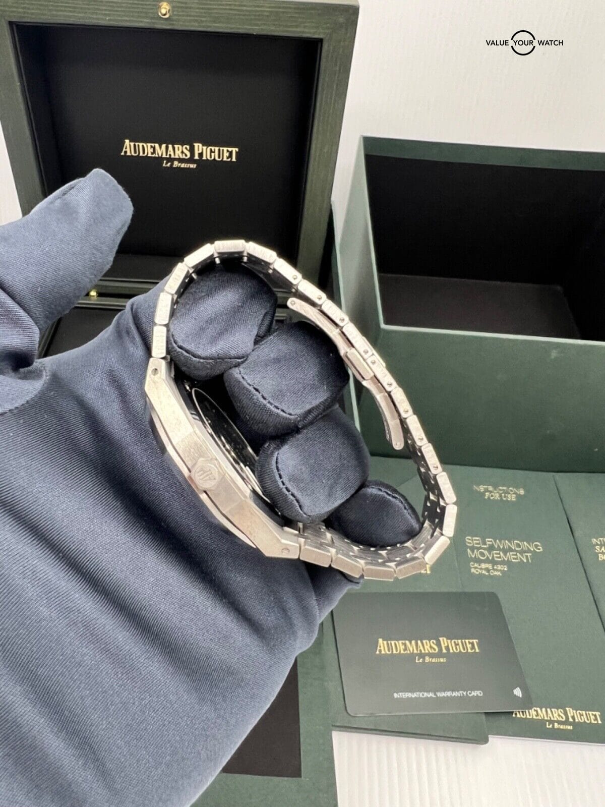 2022 Green Dial 50th Anniversary Audemars Piguet Royal Oak 41mm Box Papers Mint - Image 3