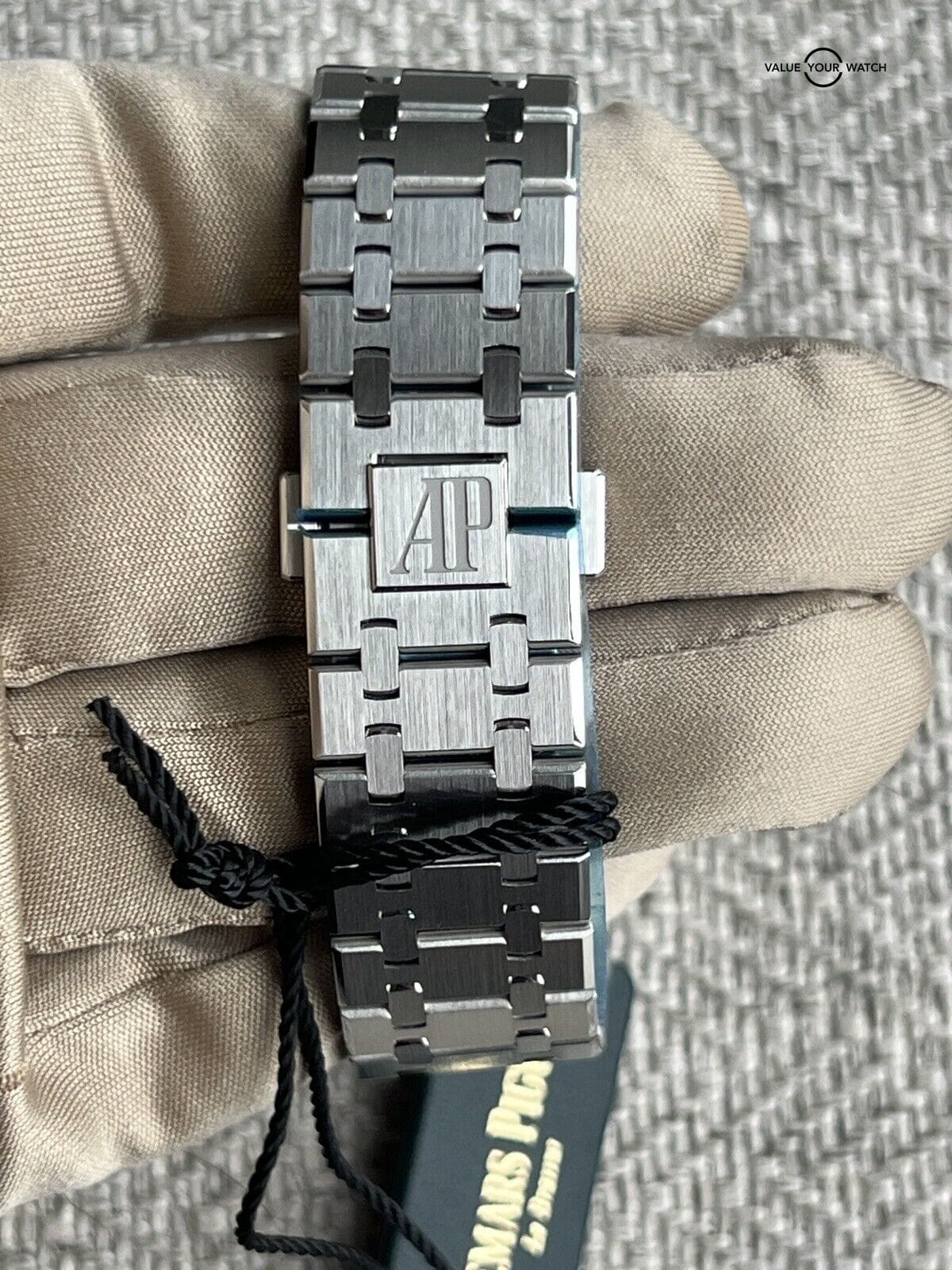 Audemars Piguet Royal Oak Gray Dial Watch - 15510ST Unworn, Unsized, Complete - Image 4