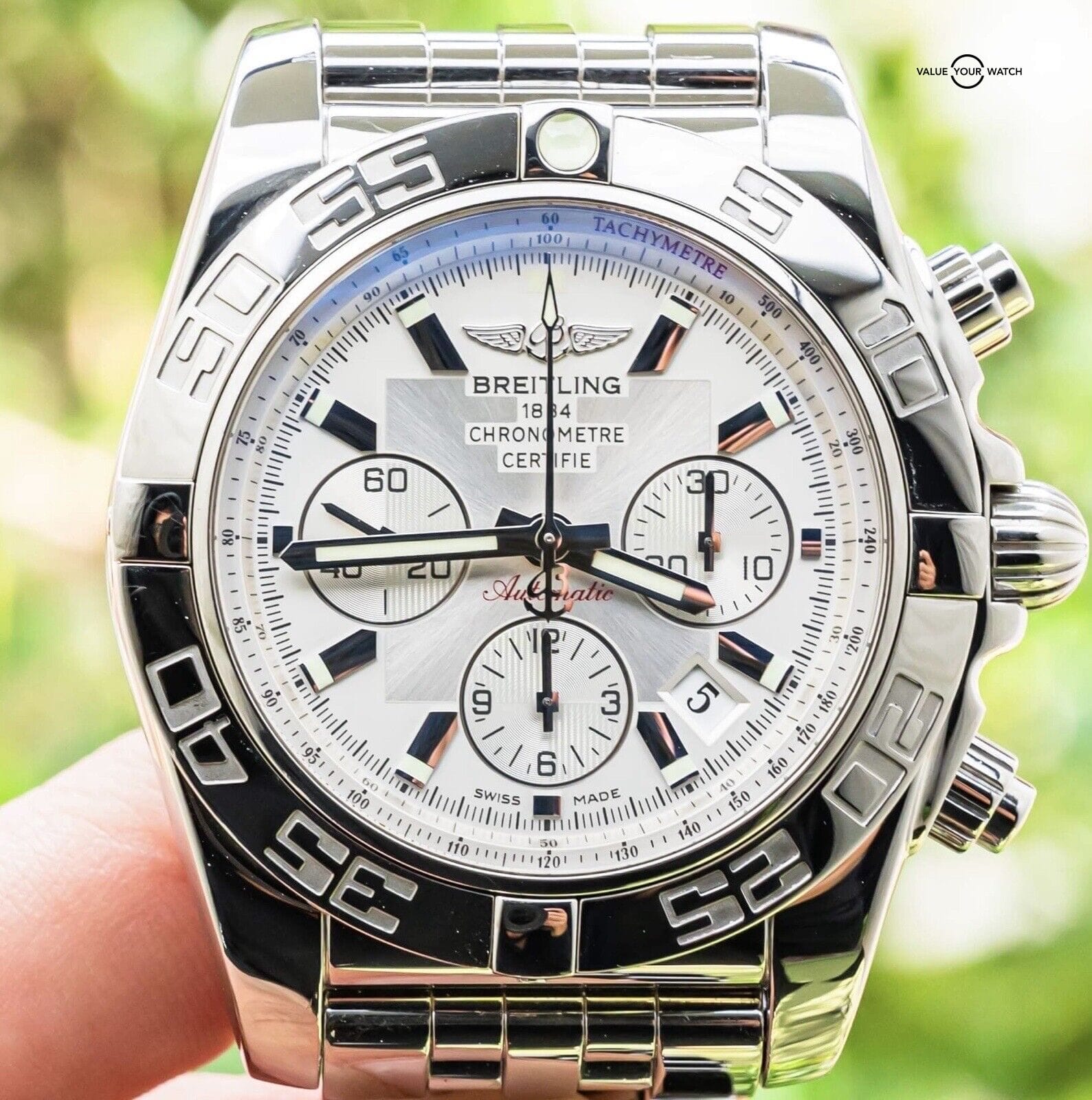 breitling chronomat 44 white dial