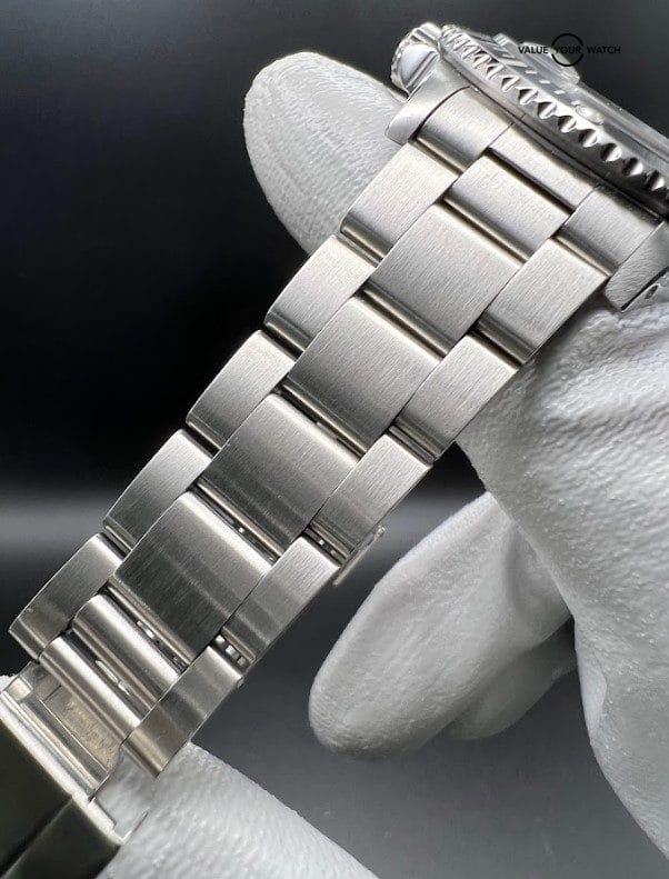 SERVICED 1994 Rolex Submariner Date 16610 "Flat 4" - Image 11