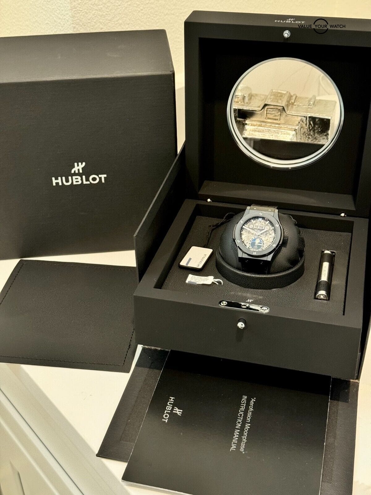 Unworn Hublot 42mm Aerofusion Moonphase Ceramic Full Set - Warranty till 2026 - Image 8