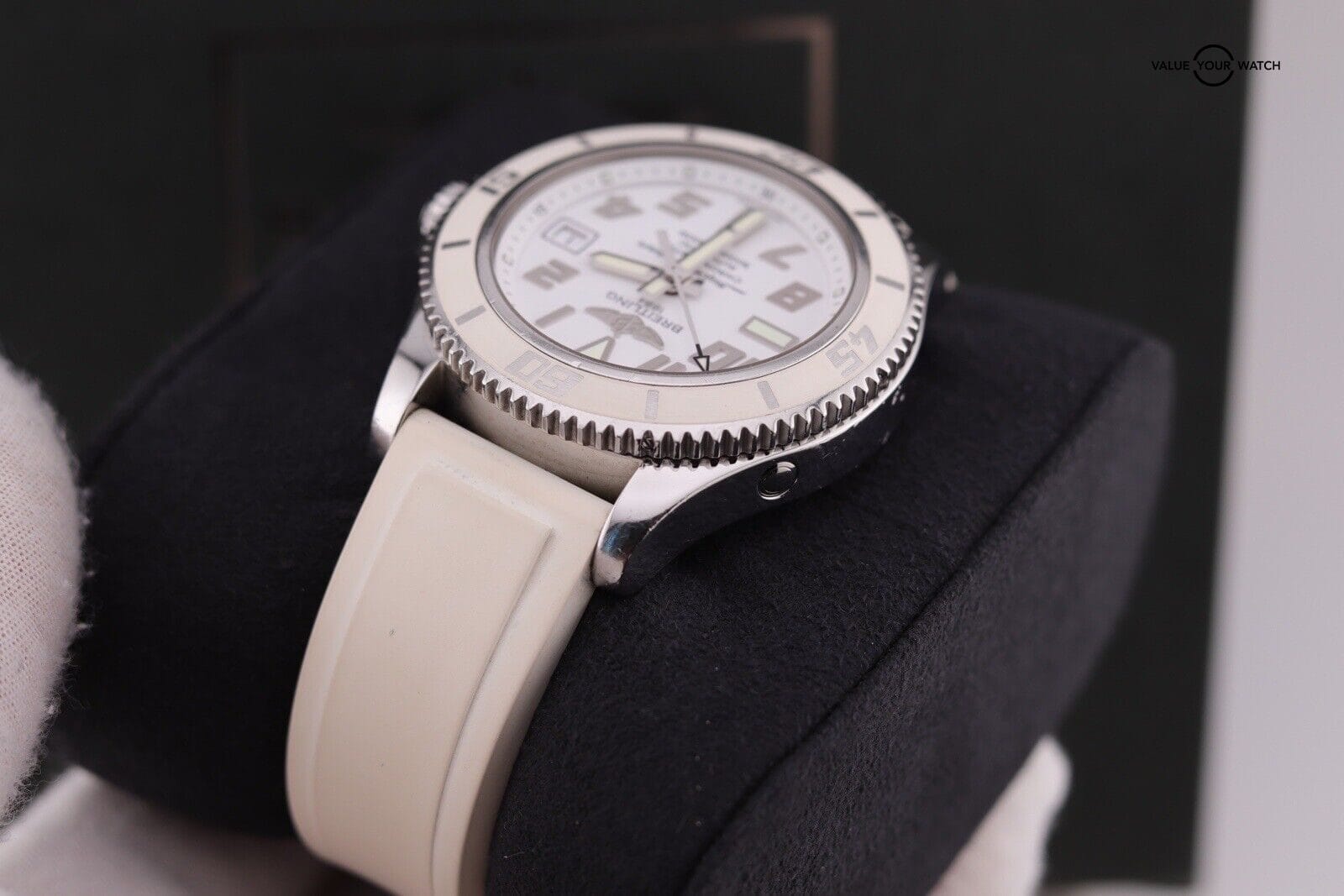 Breitling Super Ocean 42 White Dial Rubber Strap Watch A17364 Complete - Image 12