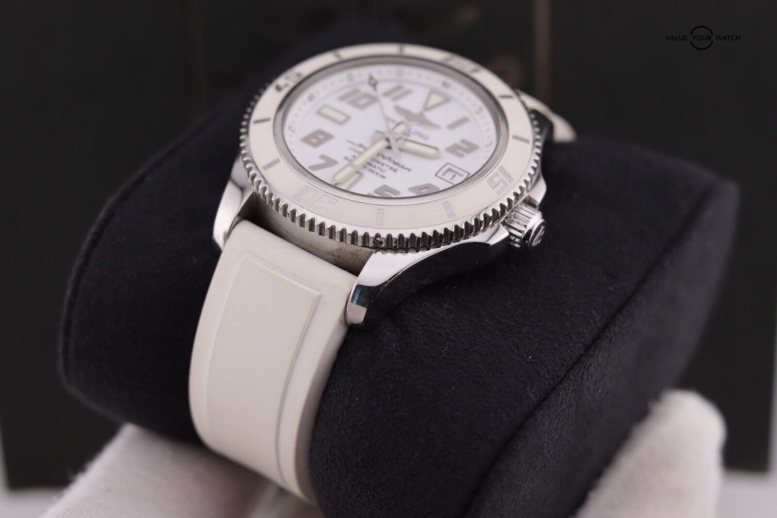 Breitling Super Ocean 42 White Dial Rubber Strap Watch A17364 Complete - Image 14