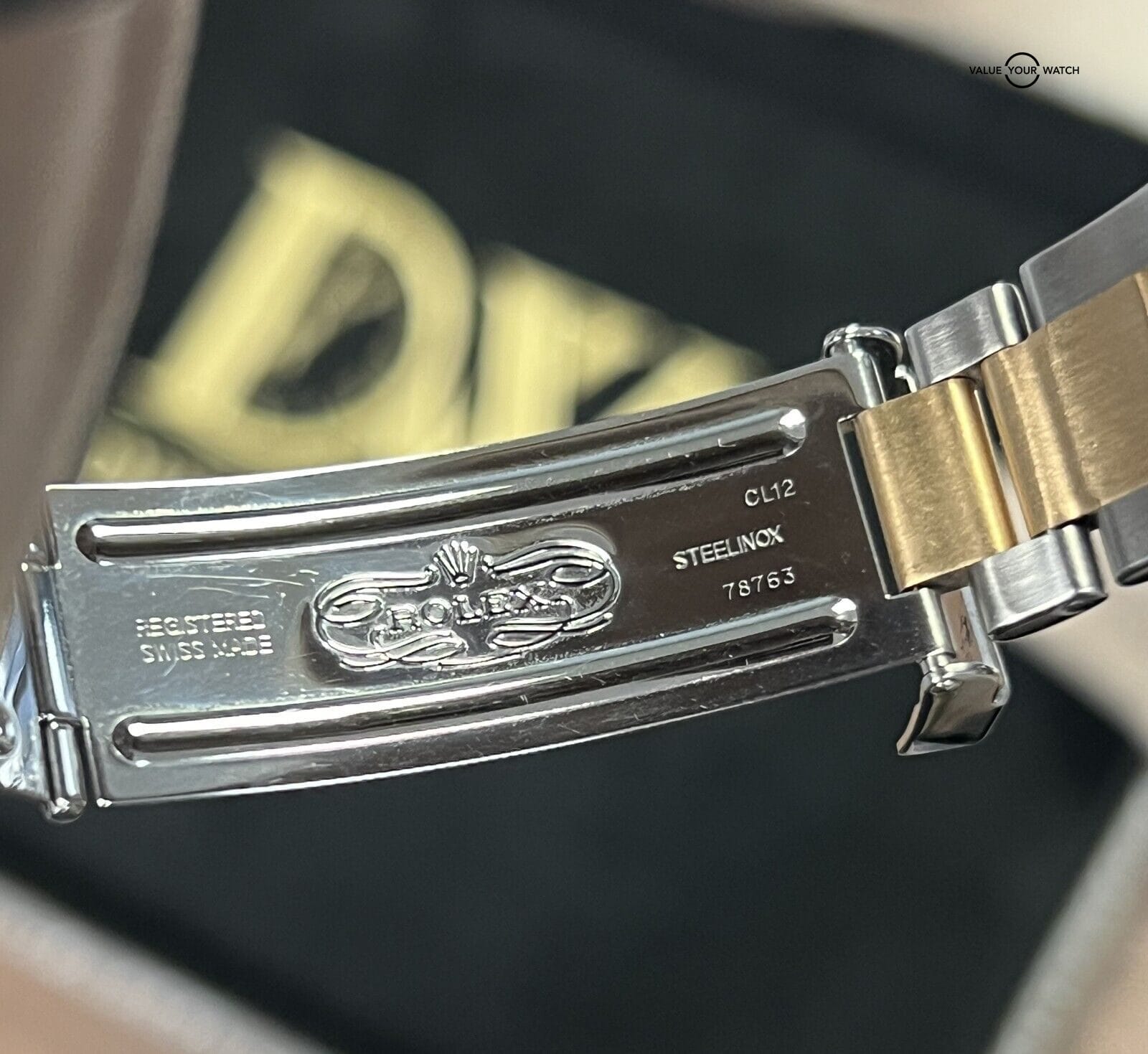 Rolex Yacht-Master 40mm 18K Yellow Gold Stainless Steel Blue Dial 16623! - Image 5