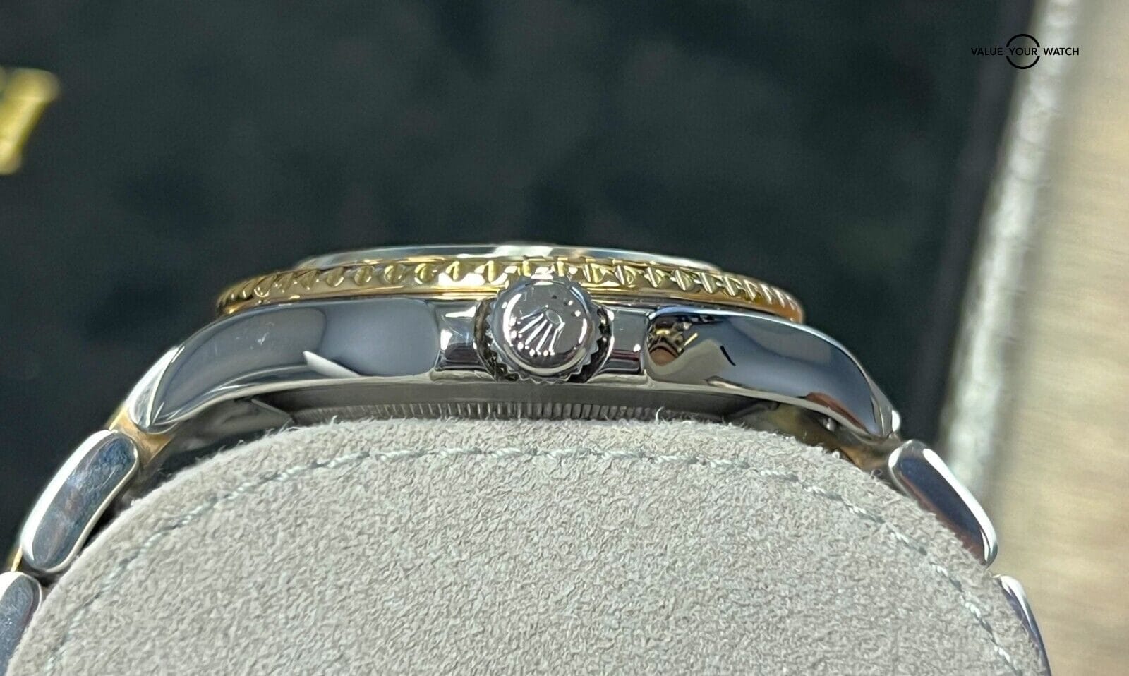 Rolex Yacht-Master 40mm 18K Yellow Gold Stainless Steel Blue Dial 16623! - Image 9