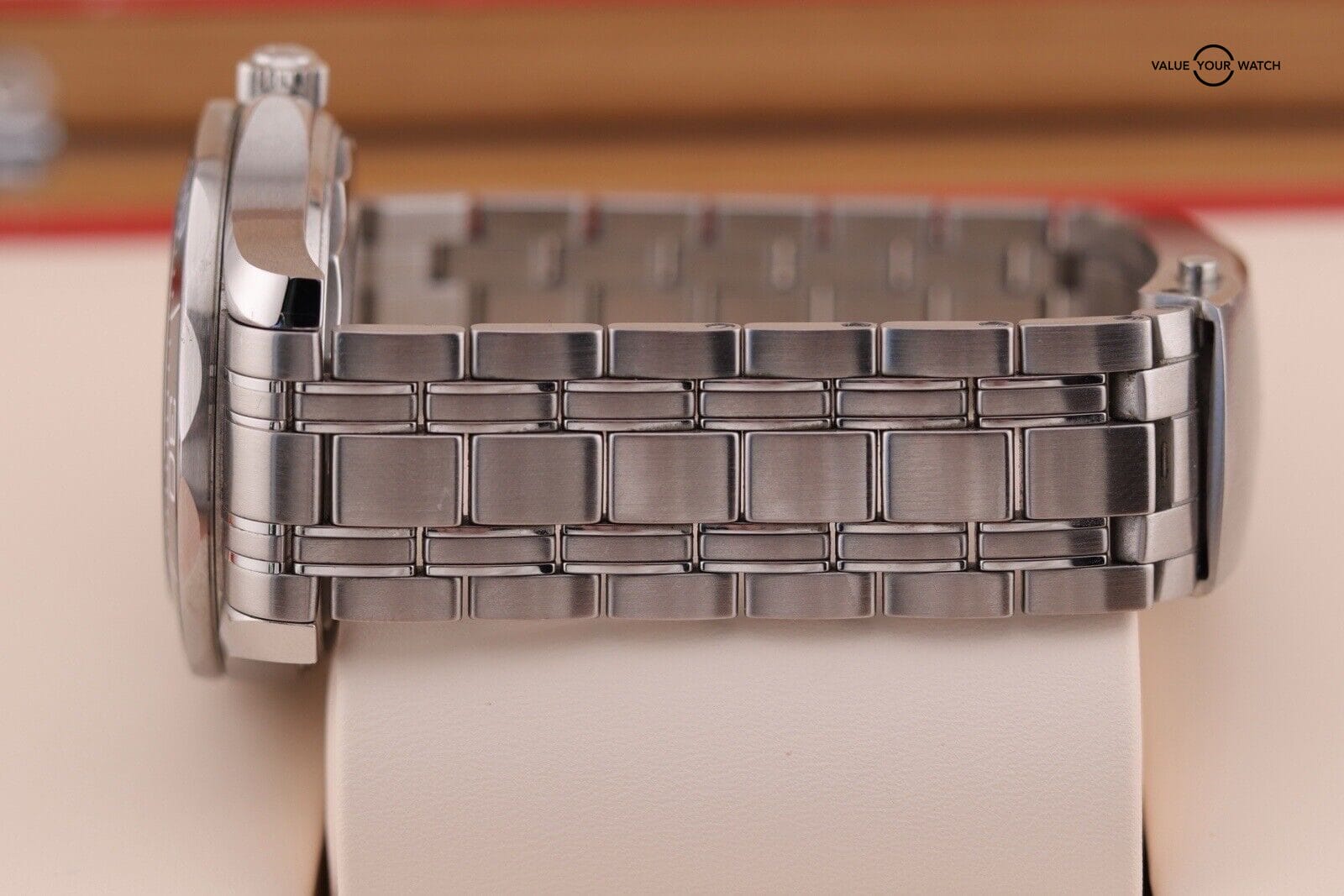 Omega Seamaster Pro 300m Master Chronometer 210.30.42.20.04.001 2021 B&P - Image 8