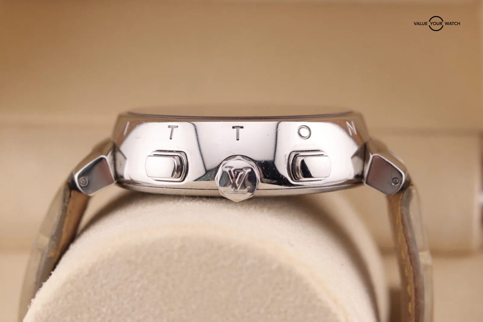 LOUIS VUITTON Tambour Chronograph men's watch model Q1121 Complete Set - Image 4