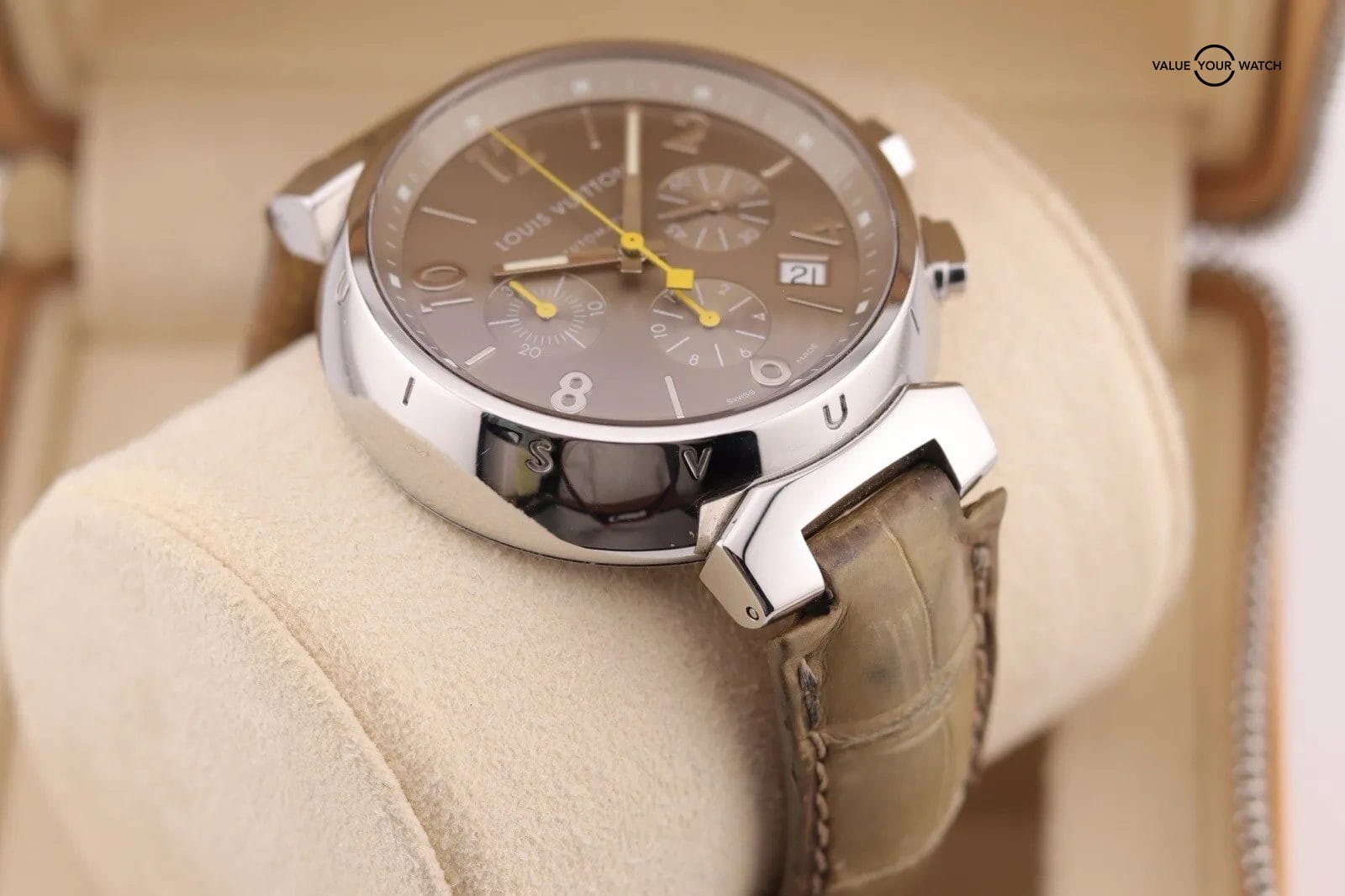 LOUIS VUITTON Tambour Chronograph men's watch model Q1121 Complete Set - Image 8