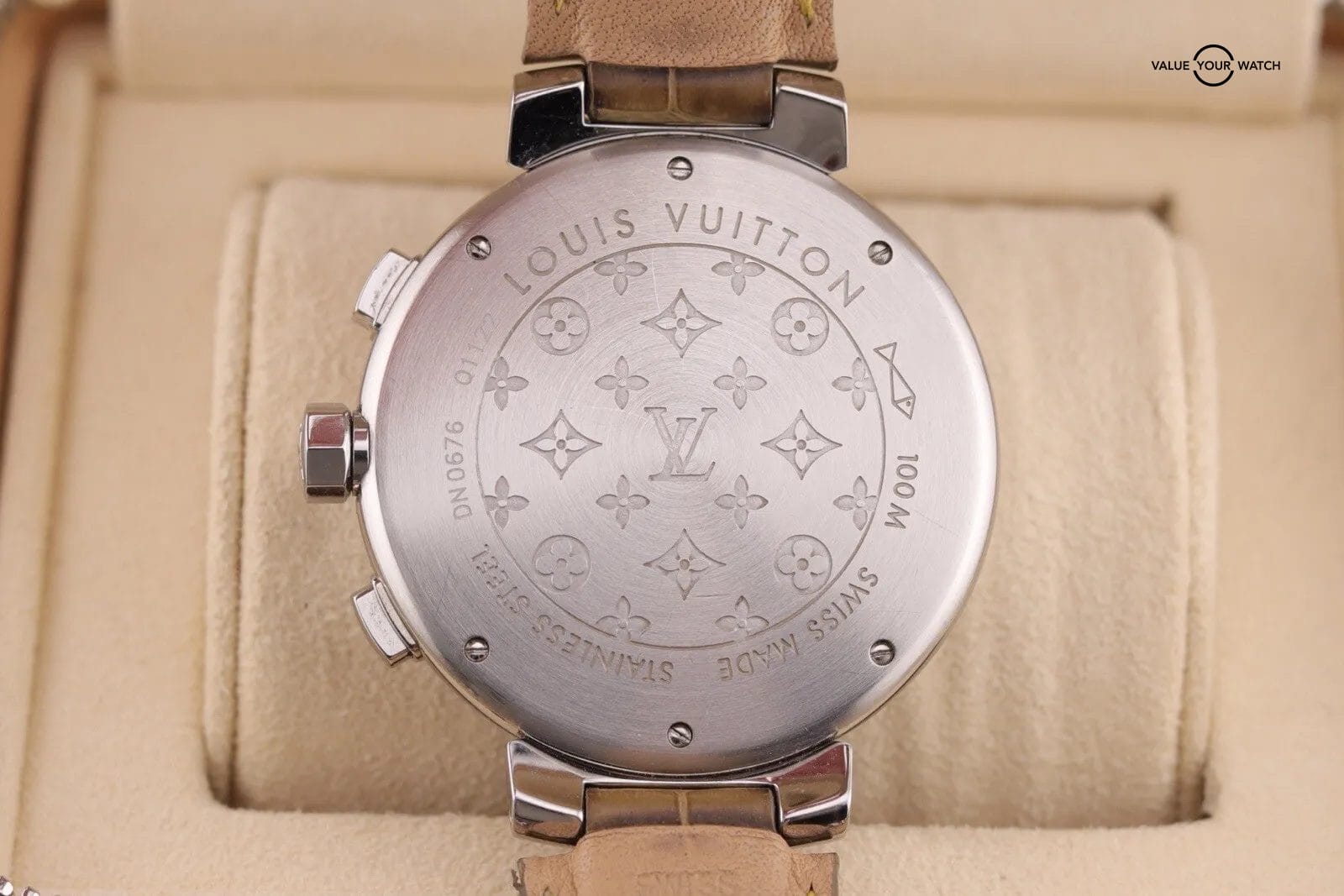 LOUIS VUITTON Tambour Chronograph men's watch model Q1121 Complete Set - Image 12