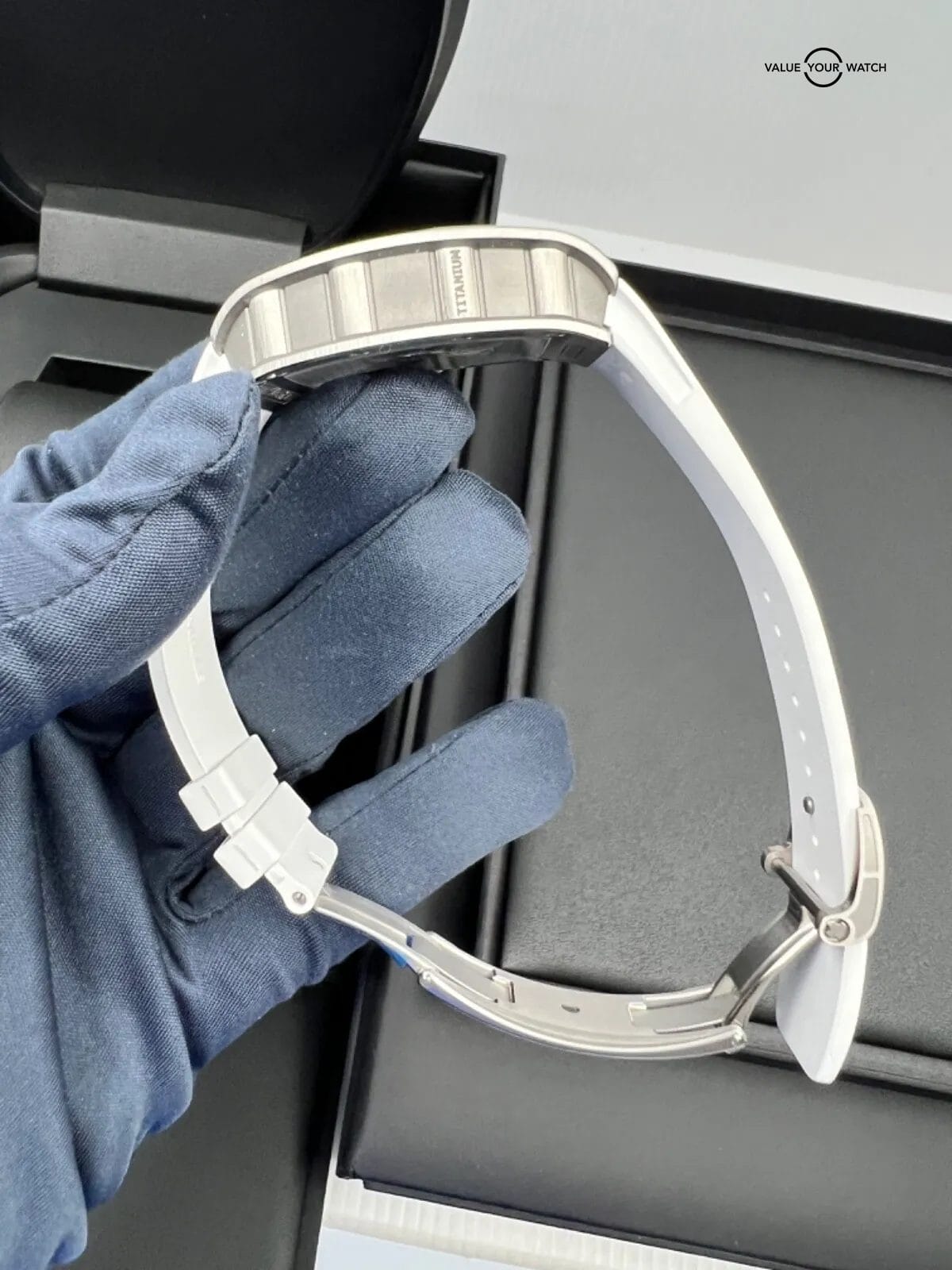 IN STOCK 2021 True Unworn 72-01 Titanium Lifestyle Chronograph On White Rubber - Image 5