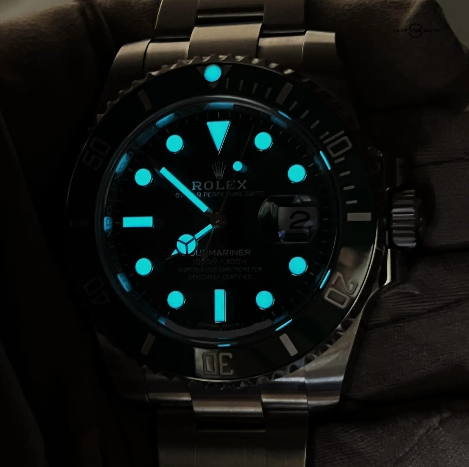 2020 Rolex Submariner “HULK” 116610LV Stainless Steel 40mm BOXES/PAPERS! - Image 4