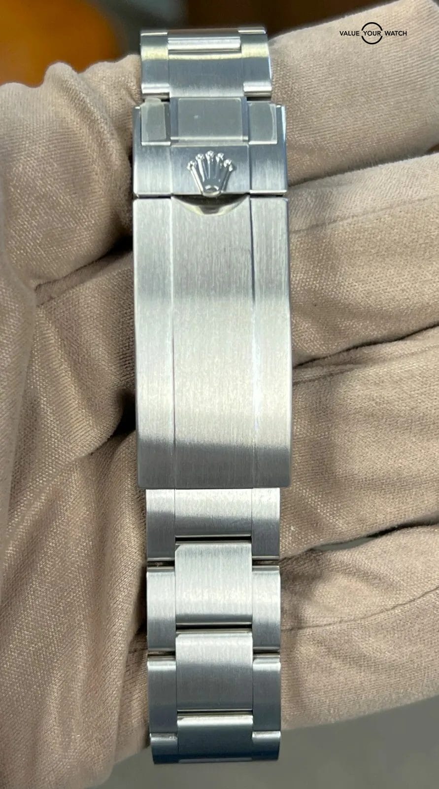 2020 Rolex Submariner “HULK” 116610LV Stainless Steel 40mm BOXES/PAPERS! - Image 9