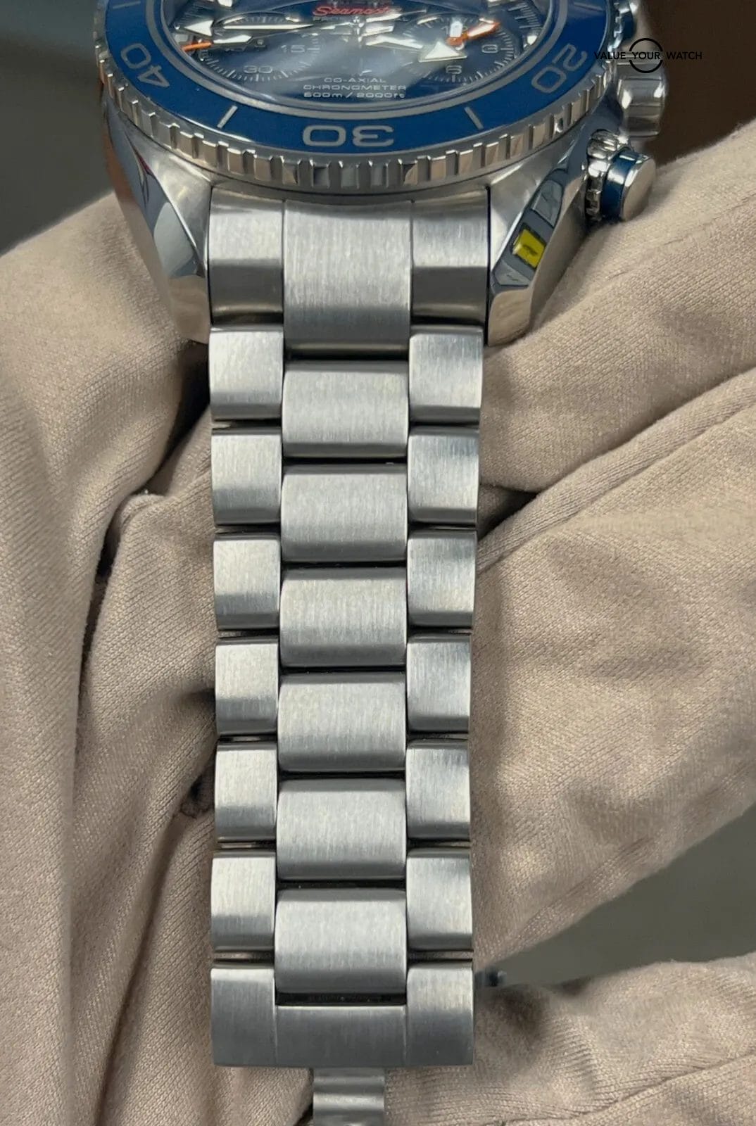 2022 Omega Seamaster Planet Ocean 45.5mm Blue Dial Chronograph BOXES/PAPERS! - Image 9