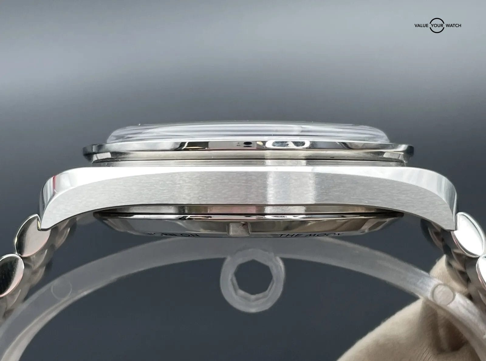 2023 Omega Speedmaster Pro Moonwatch Sapphire Sandwich BOXES/PAPERS! - Image 6