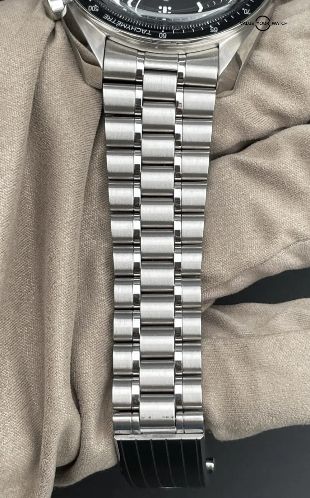 2023 Omega Speedmaster Pro Moonwatch Sapphire Sandwich BOXES/PAPERS! - Image 9