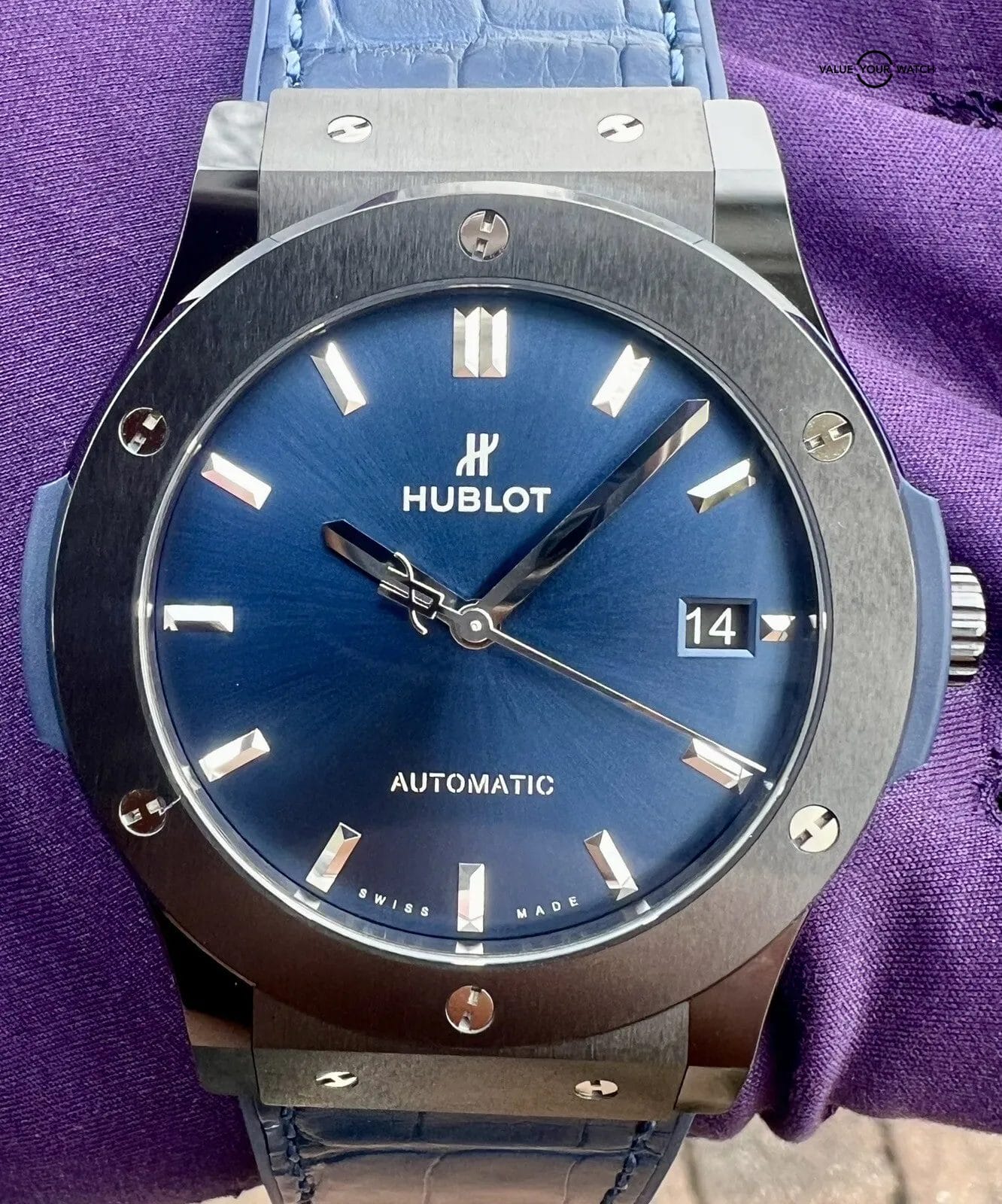 π₯ Hublot Classic Fusion 45mm Blue Dial Black Ceramic Case - 511.CM.7170.LR π₯