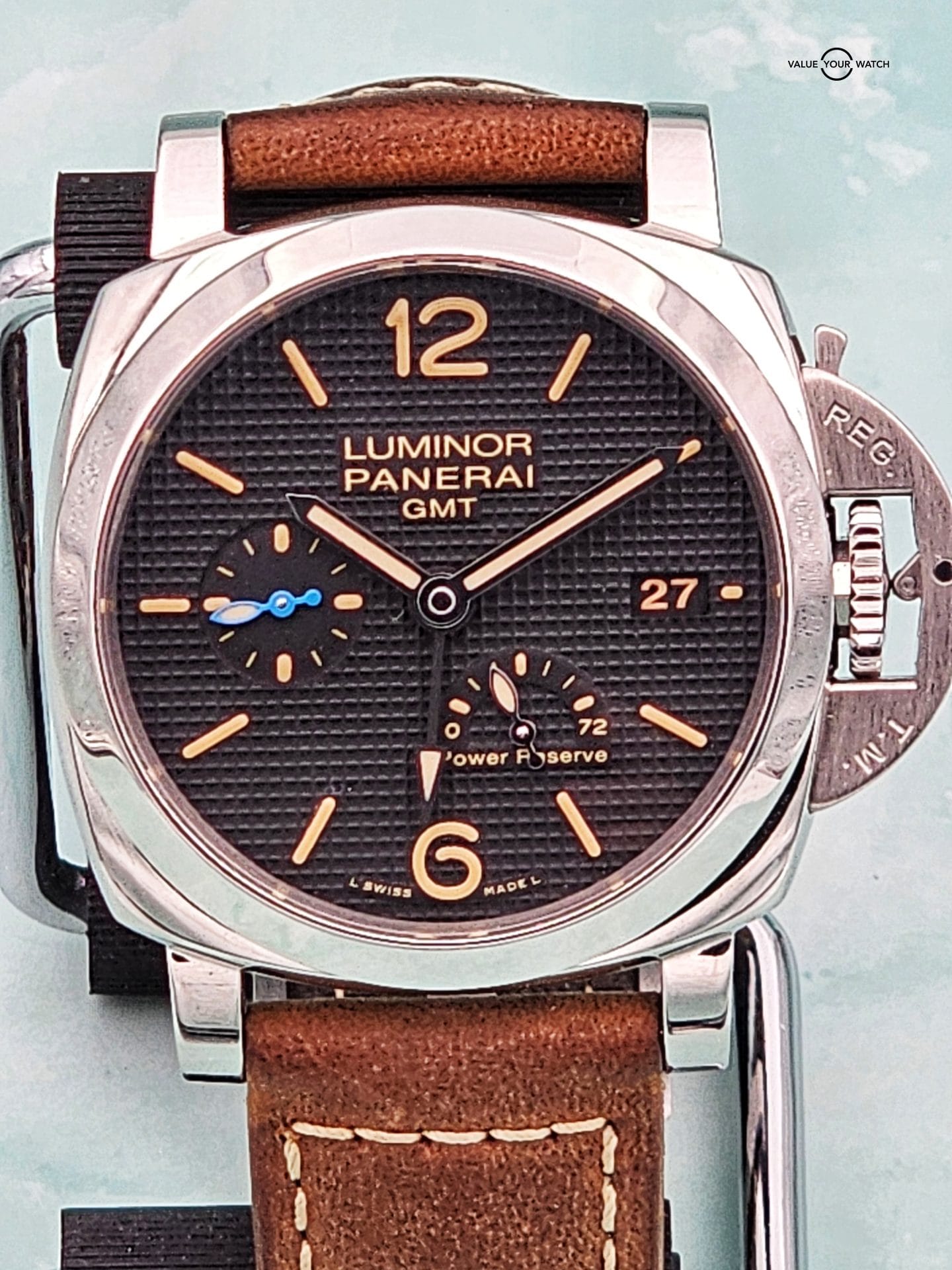 Panerai luminor gmt hobnail dial pam01537 Value Your Watch