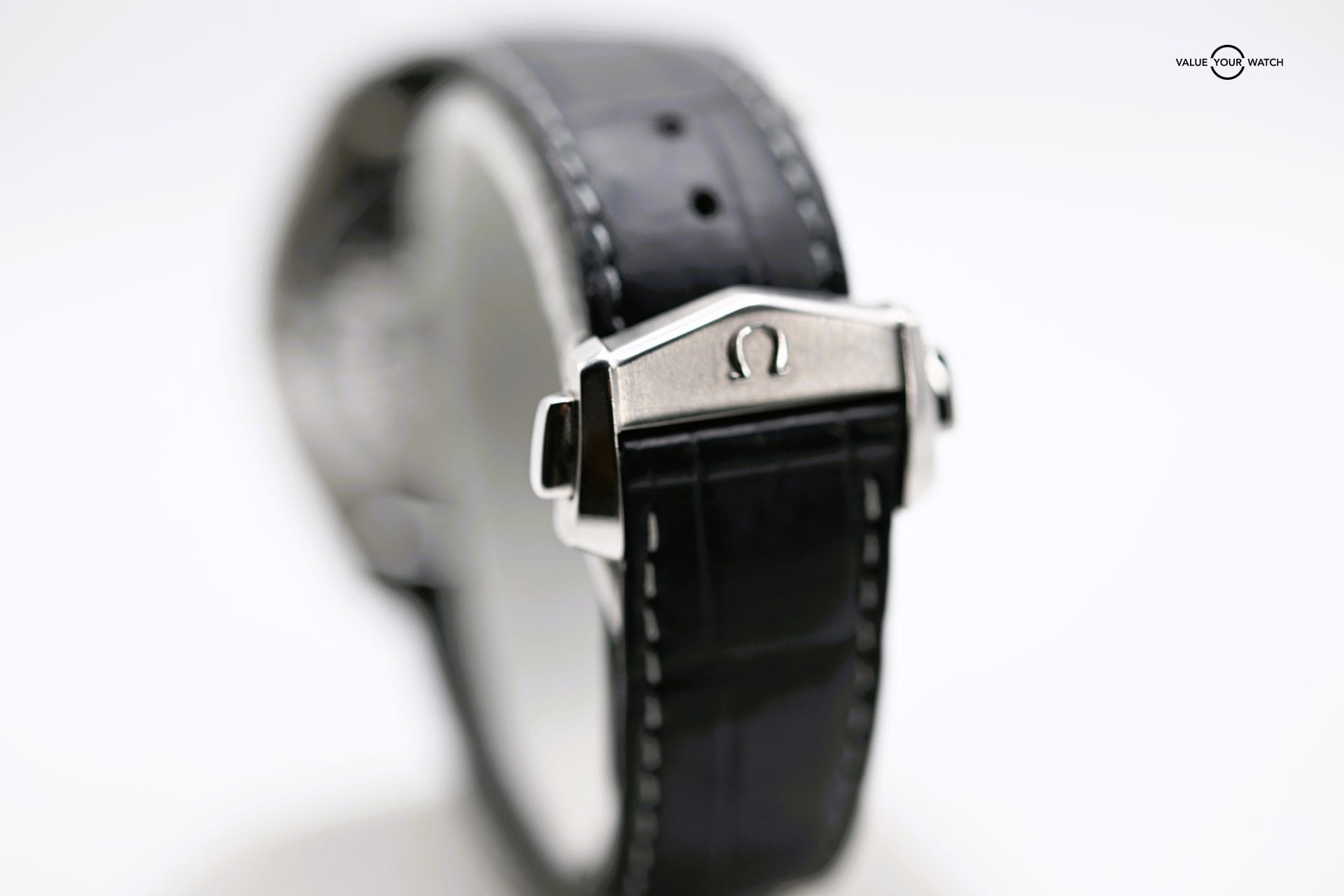 2023 Omega Speedmaster Professional Moonphase Moonwatch - Image 9