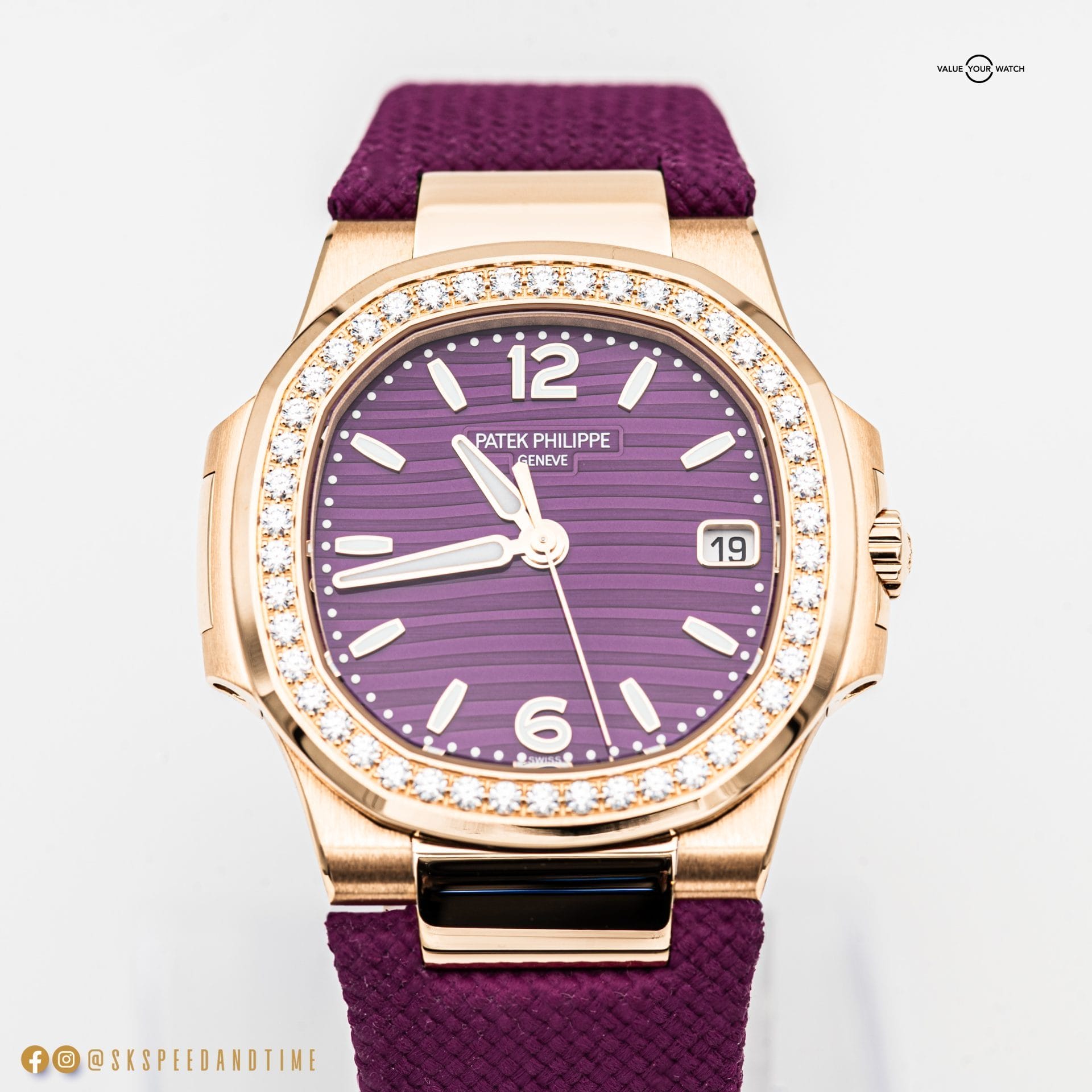 NEW Patek Philippe Nautilus Ladies 7010R-013 Rose Gold Diamond Bezel Violet - Image 4