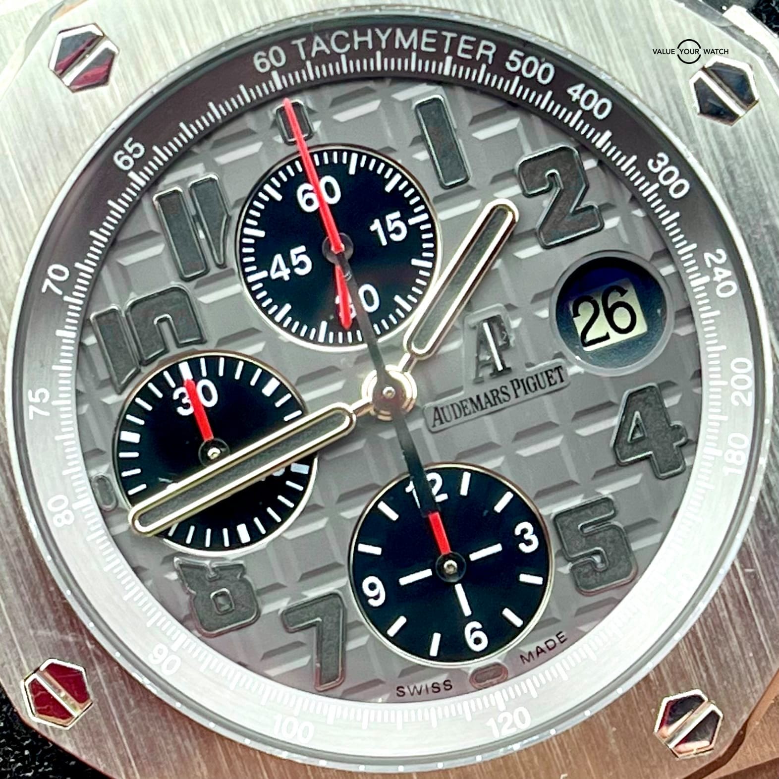 AP Titanium 26170TI with Bracelet *box+papers* - Image 13