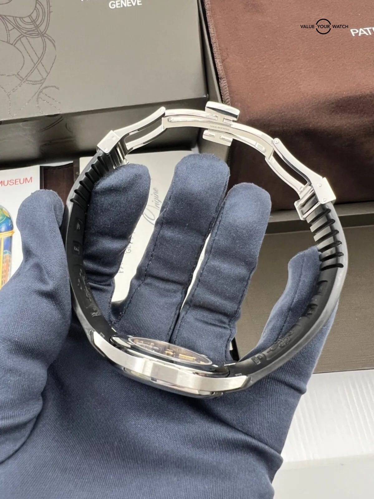 Mint 2015 Complete Set 5167a Steel Patek Philippe Aquanaut on Strap and Buckle - Image 6