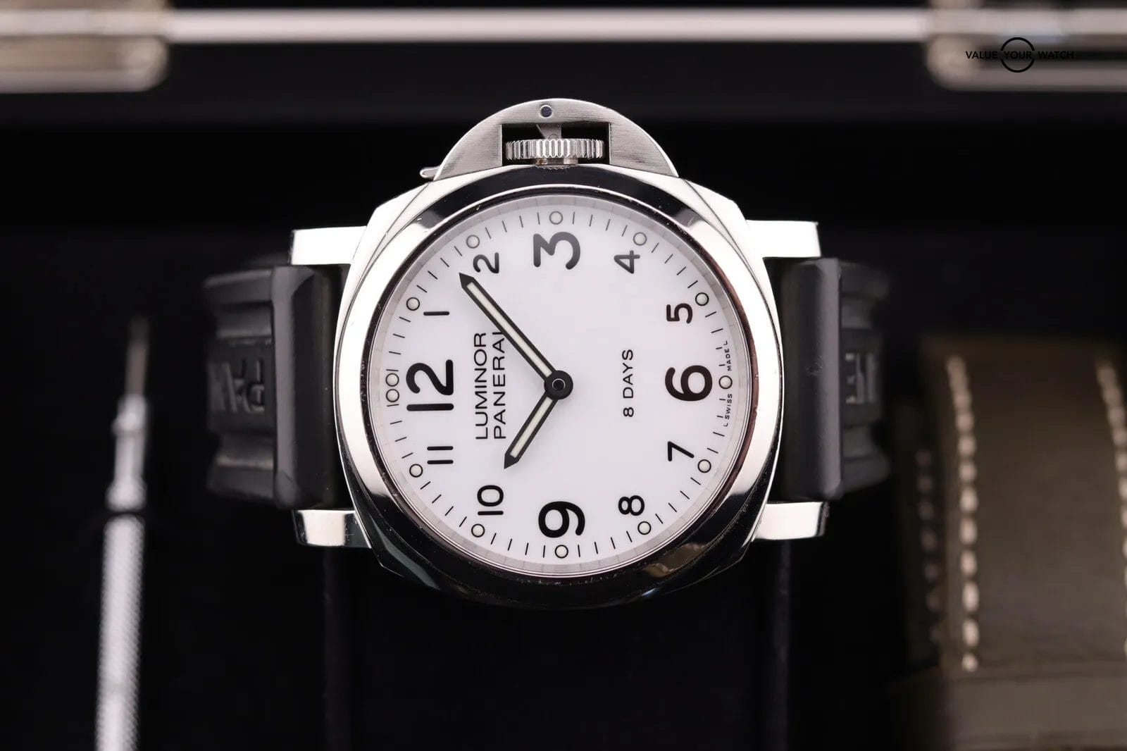 Panerai Luminor Base 8 Days White 44mm Watch PAM00561 Box