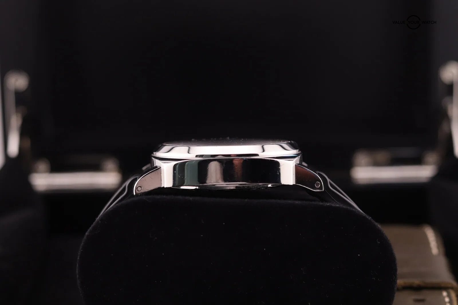 Panerai Luminor Base 8 Days White 44mm Watch - PAM00561 - Box + Papers - Image 10