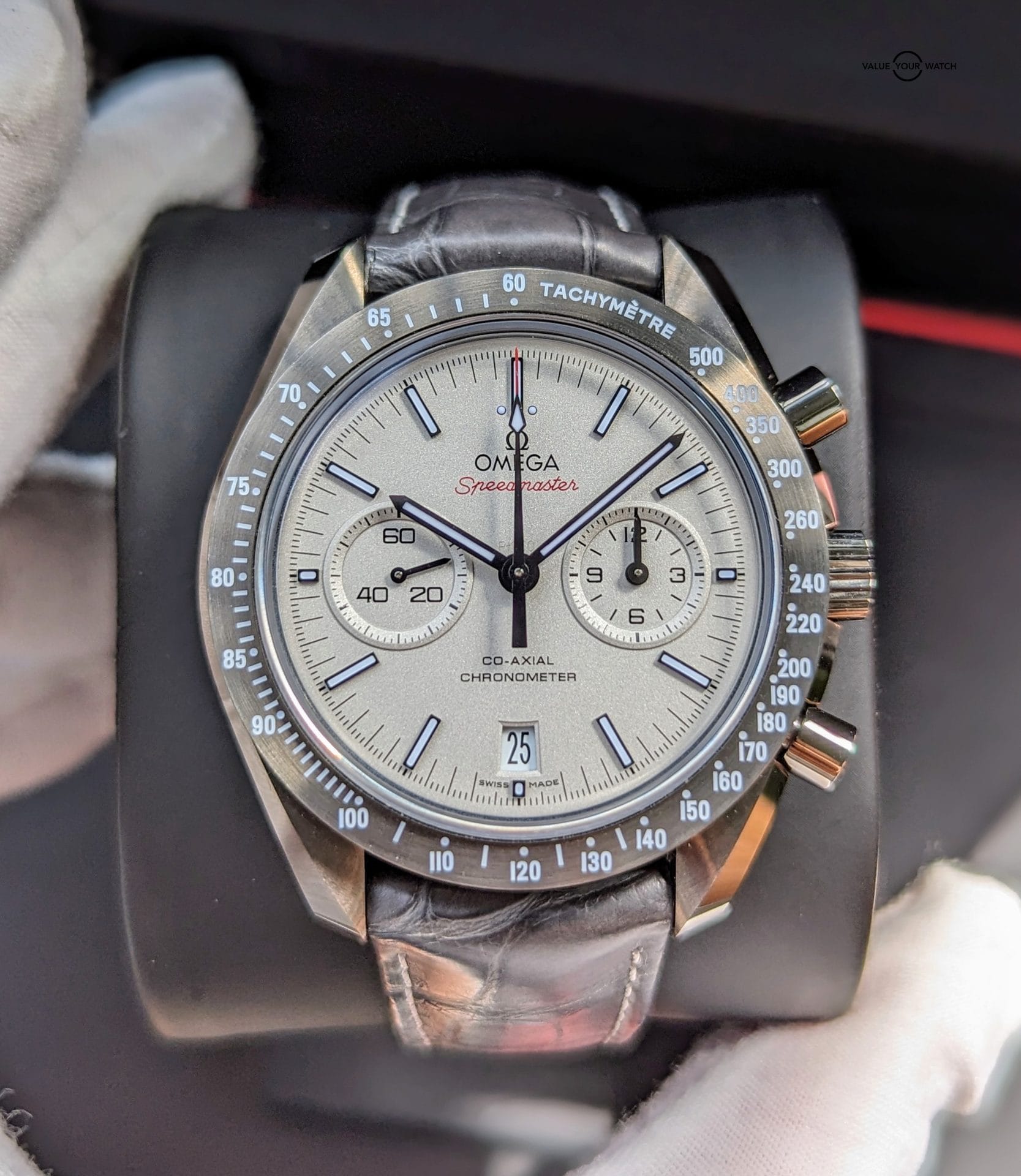 OMEGA Speedmaster Grey Side of The Moon 44mm Ceramic Complete