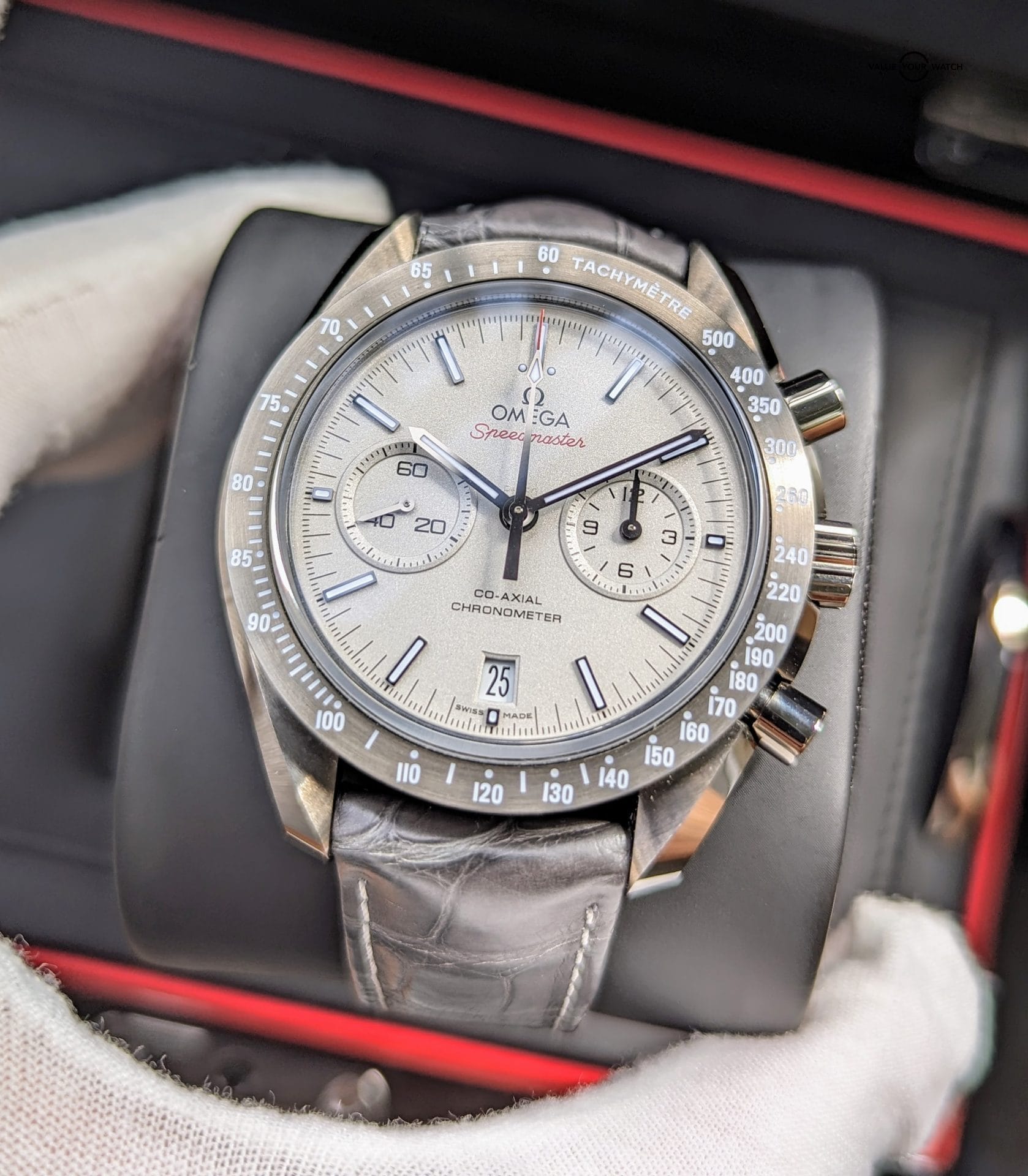 OMEGA Speedmaster Grey Side of The Moon 44mm Ceramic Complete - Image 14