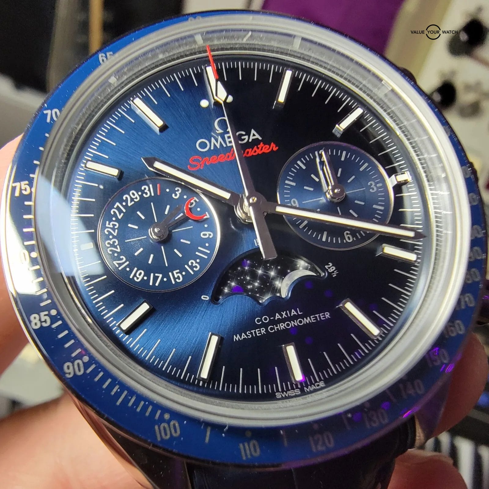 OMEGA Speedmaster Moonphase Blue Dial and Bezel 44mm, Full Set! Trades?? - Image 6