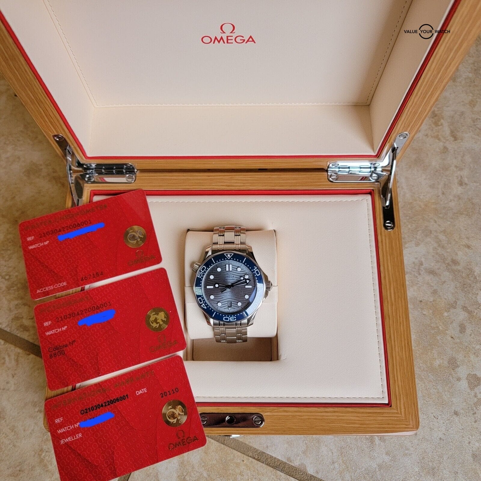 OMEGA Seamaster Ceramic 300m Grey and Blue ref: 210.30.42.20.06.001 - Image 3