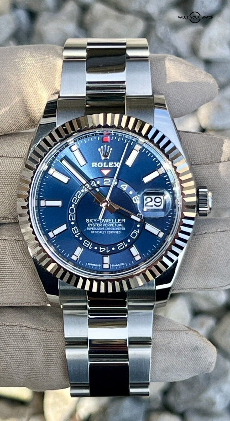 Setting rolex sky online dweller