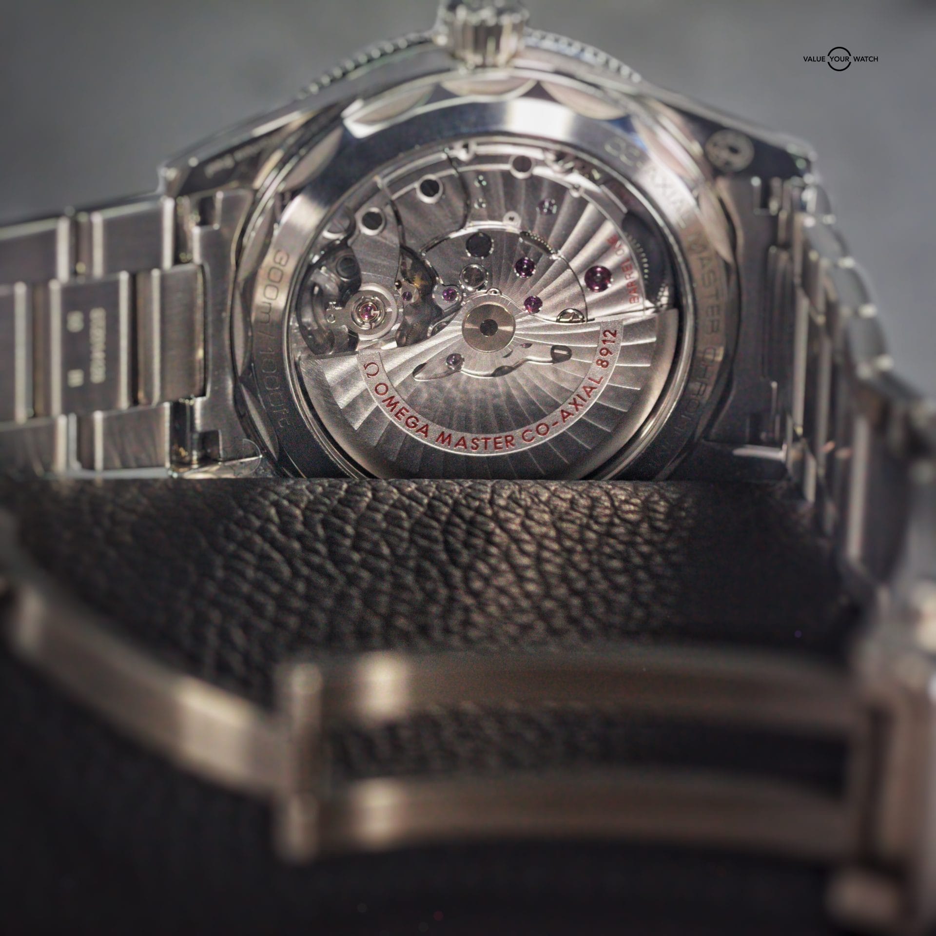 OMEGA Seamaster 300 Heritage 41 Black Watch BOX AND PAPERS - 234.30.41.21.01.001 - Image 6