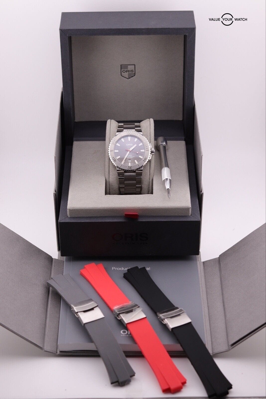 Oris Aquis Relief Gray Men's Watch - 01 733 7730 4153-07 8 24 05PEB - Image 3