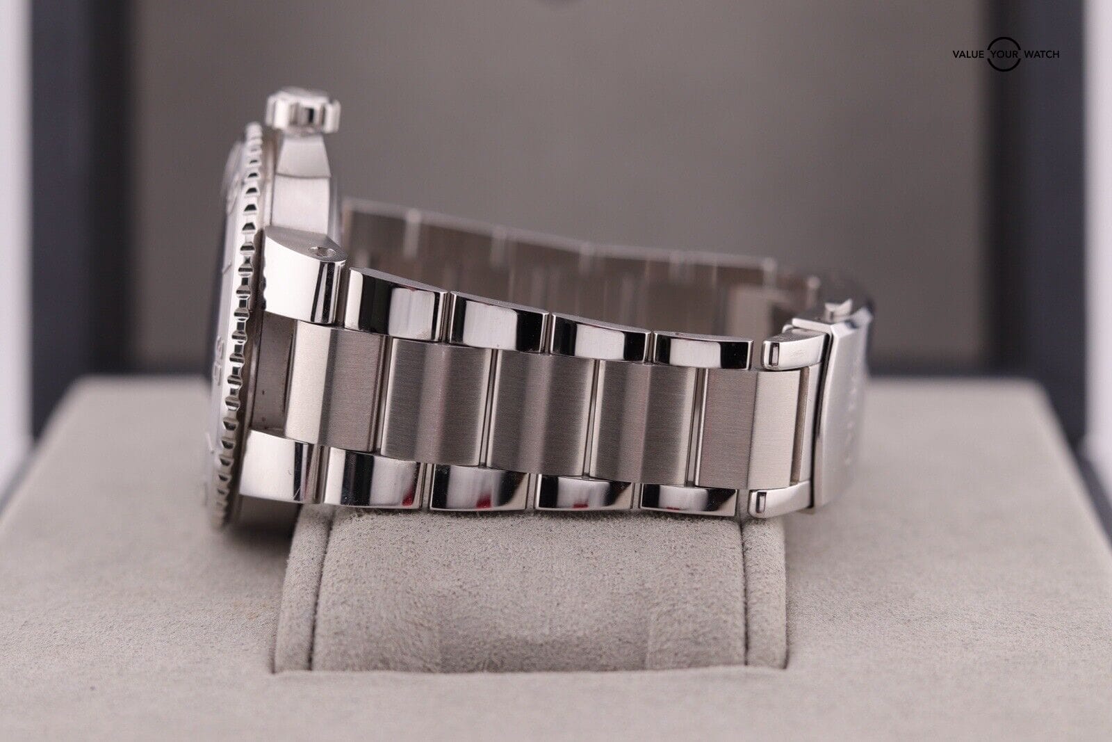 Oris Aquis Relief Gray Men's Watch - 01 733 7730 4153-07 8 24 05PEB - Image 15