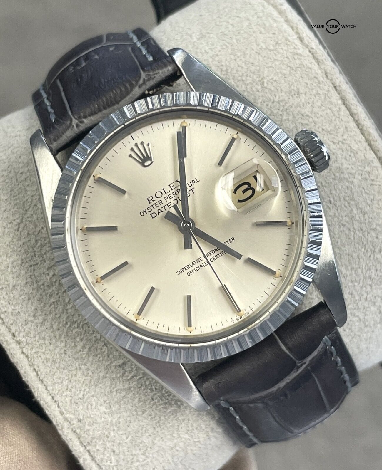Rolex Datejust 16030 Silver Dial Stainless Steel Engine Turned Bezel! - Image 3