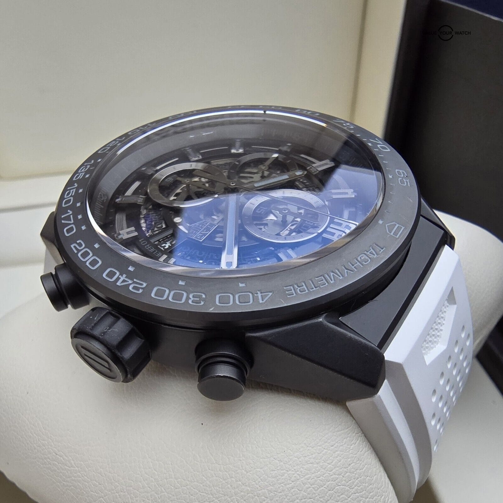 TAG Heuer Carrera Skeleton ceramic case, 2 straps Heuer 01 movement Full Set! - Image 6