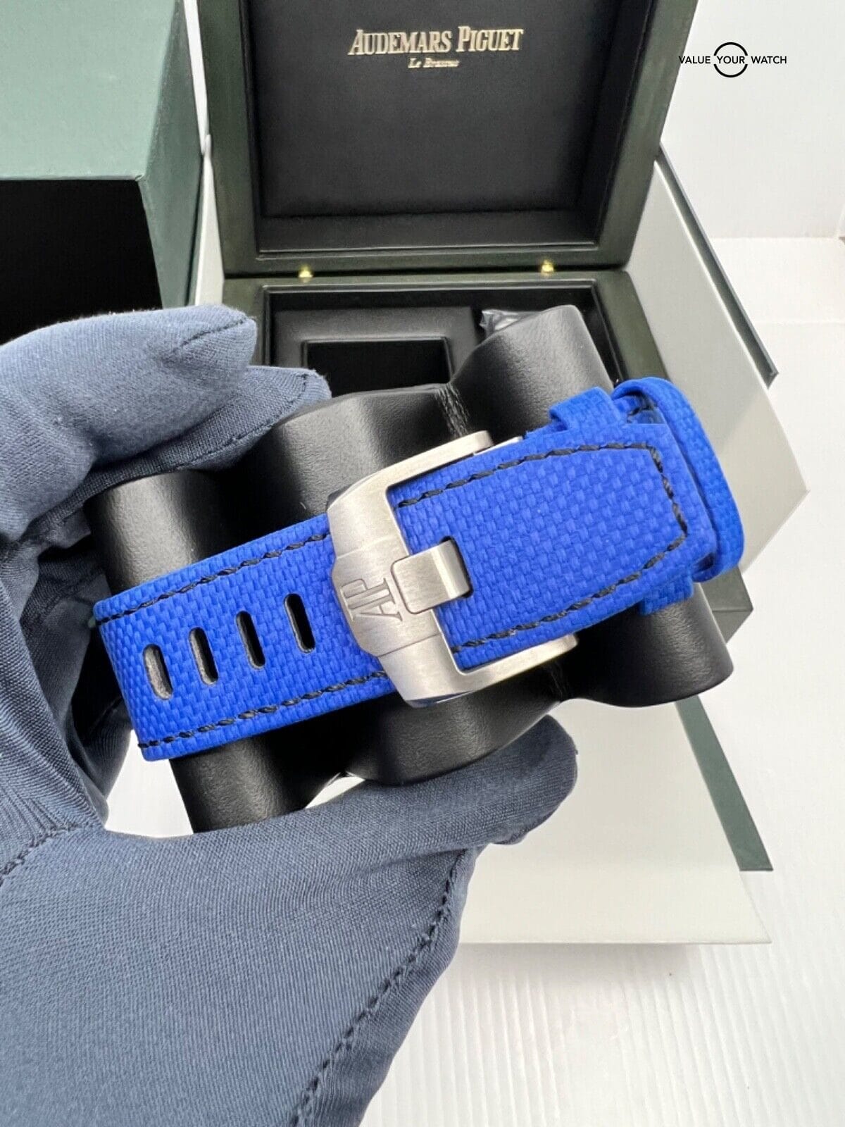 2023 Unworn Blue Black Ceramic Audemars Piguet Royal Oak Offshore 43mm Complete - Image 5