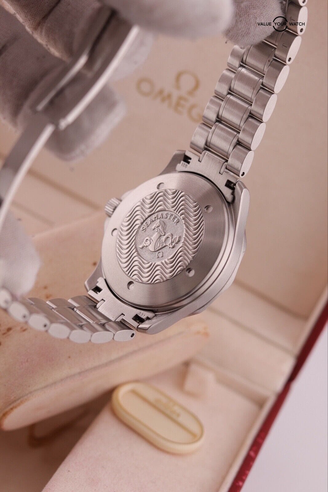 OMEGA Seamaster Pro 300m Diver | Great White |2538.20 | Complete Set - Image 3