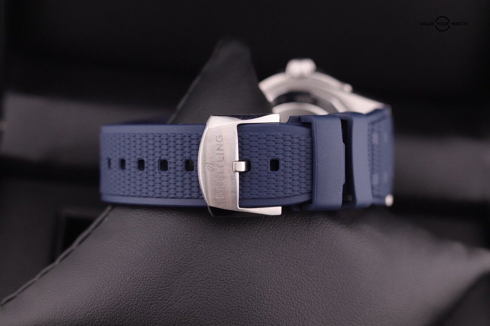 Breitling Chronomat 40 GMT Blue A32398 $5950 Retail - Image 3