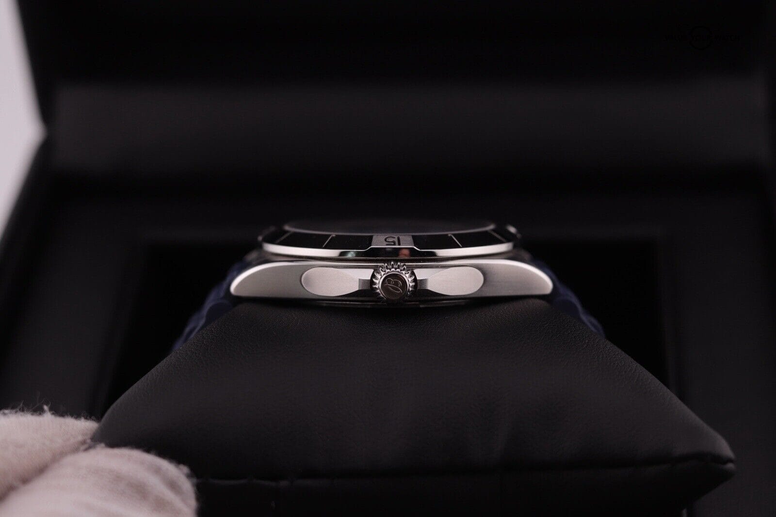 Breitling Chronomat 40 GMT Blue A32398 $5950 Retail - Image 5