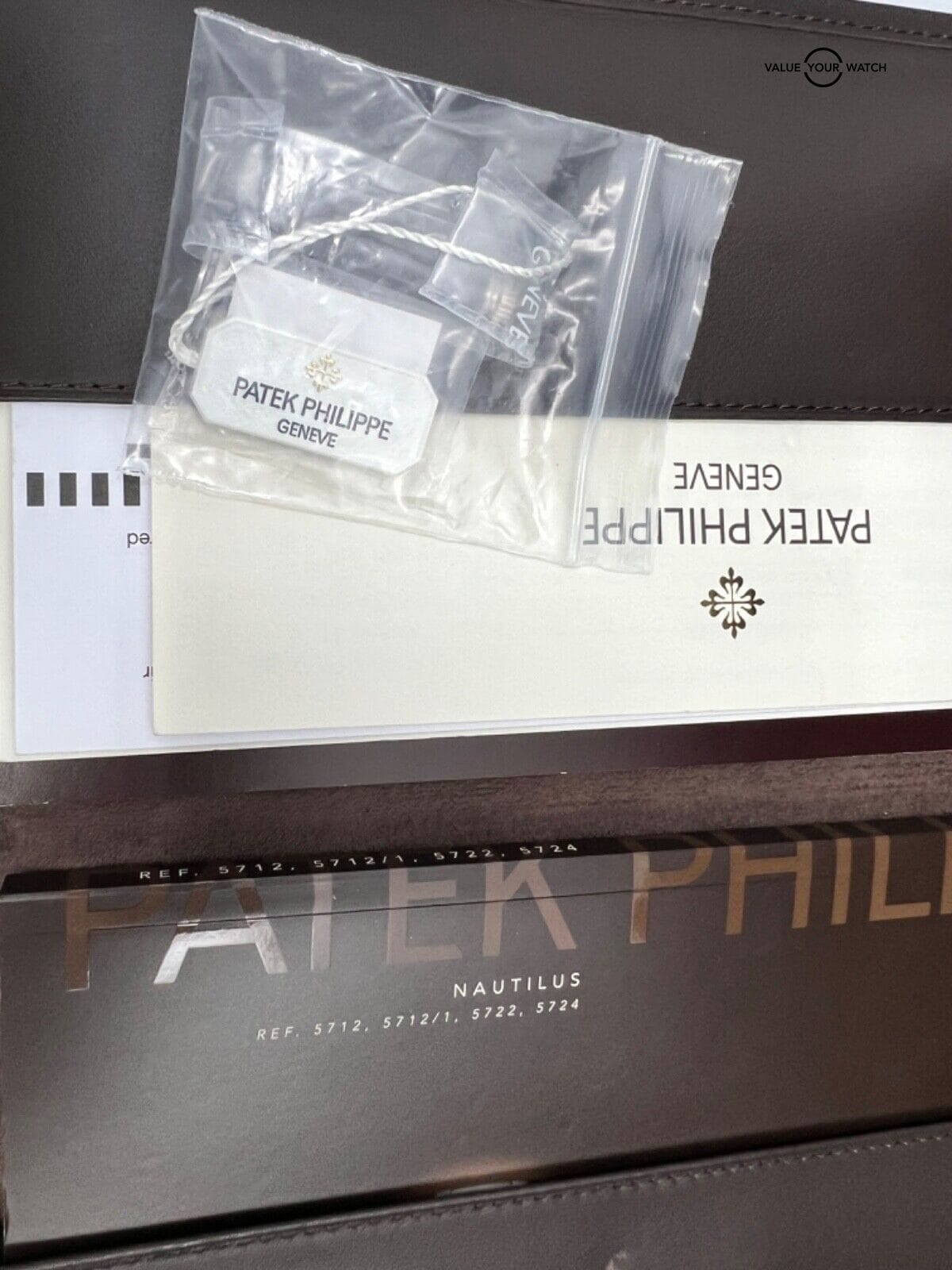 2009 Mint with Box + Papers Patek Philippe Nautilus 5712/1A-001 Steel Blue Dial - Image 4