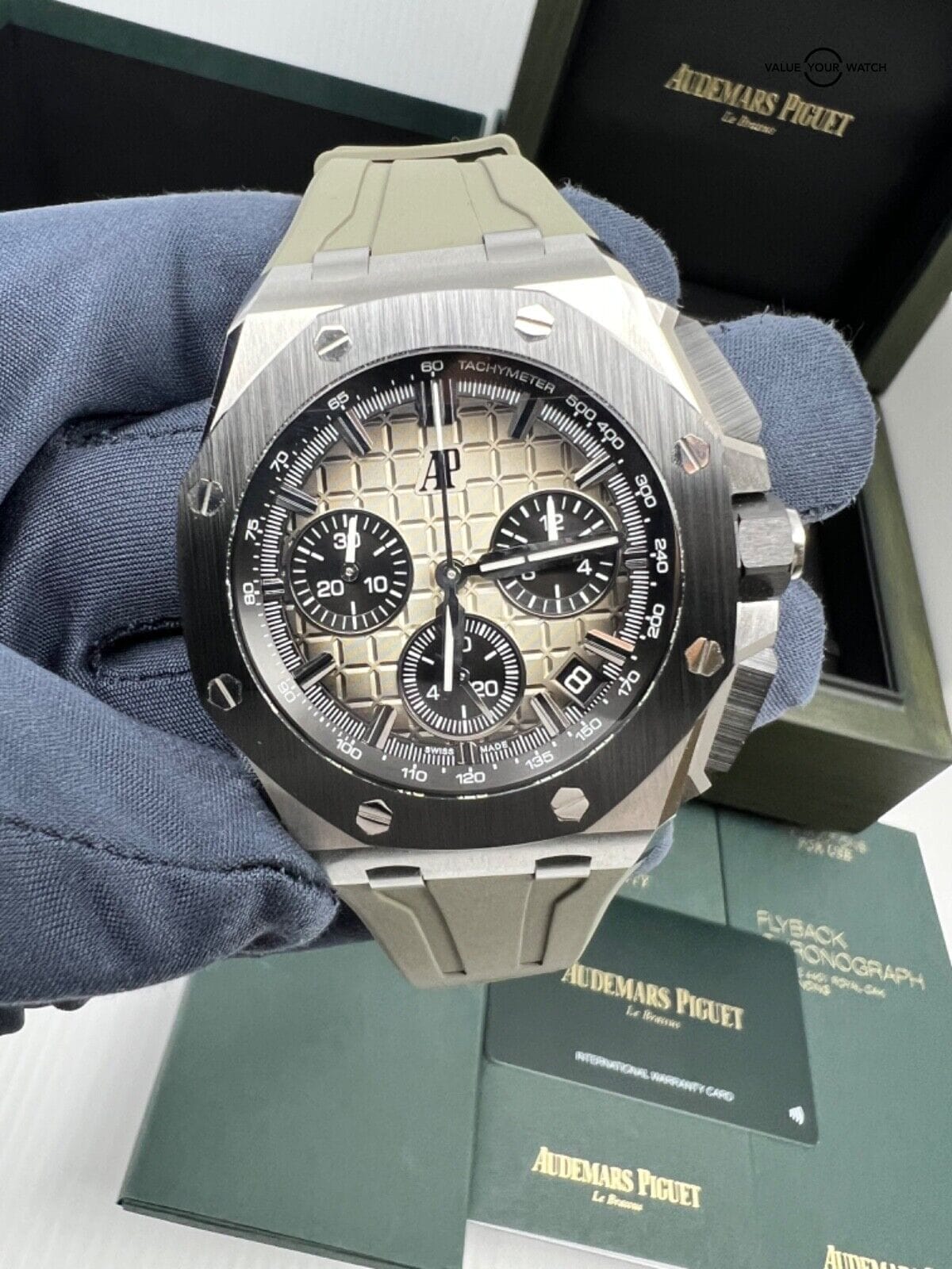 2022 Mint Box Papers Smoke Taupe Dial 43mm Ceramic Steel Royal Oak Offshore Chro