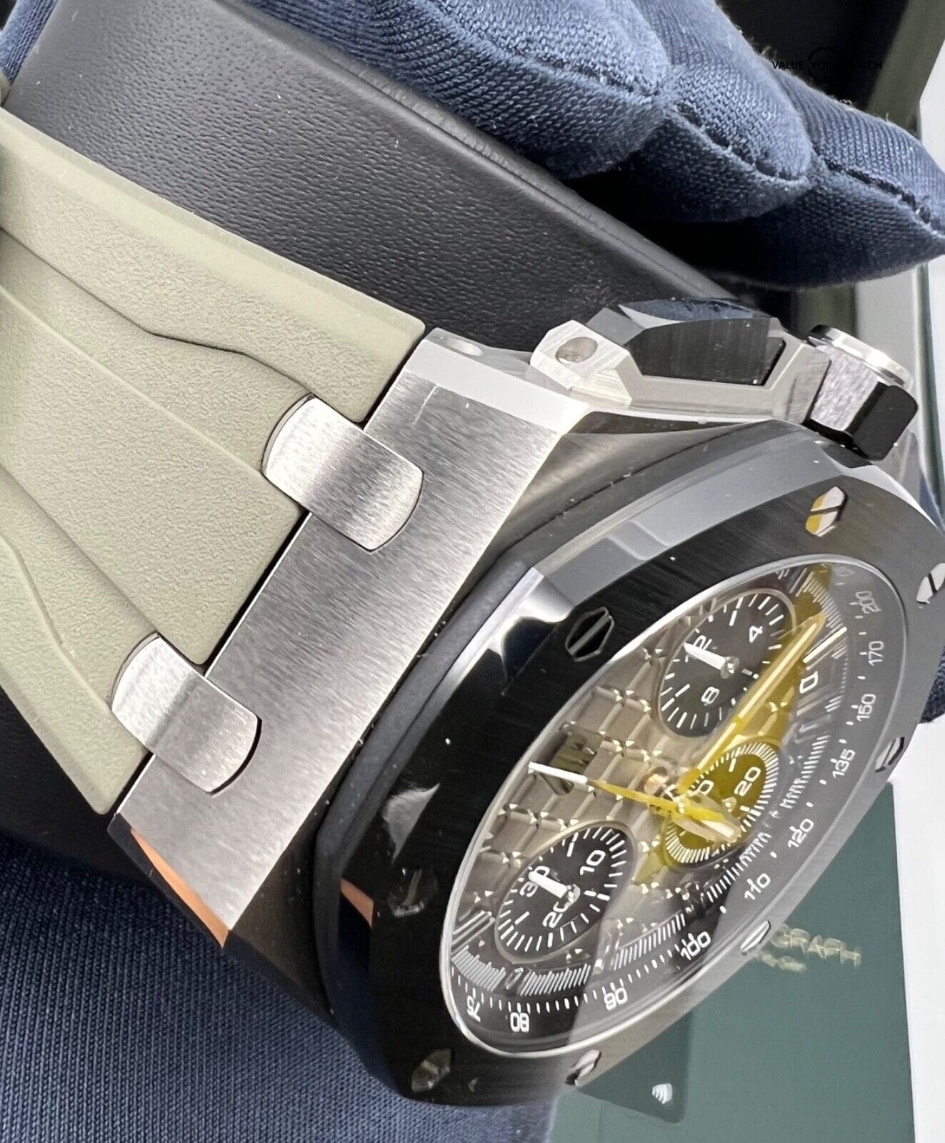 2022 Mint Box Papers Smoke Taupe Dial 43mm Ceramic Steel Royal Oak Offshore Chro - Image 3