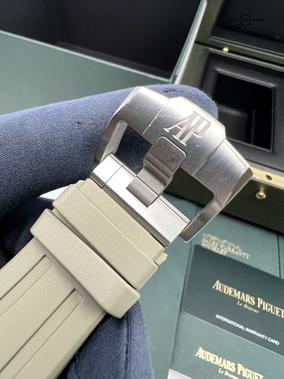 2022 Mint Box Papers Smoke Taupe Dial 43mm Ceramic Steel Royal Oak Offshore Chro - Image 5