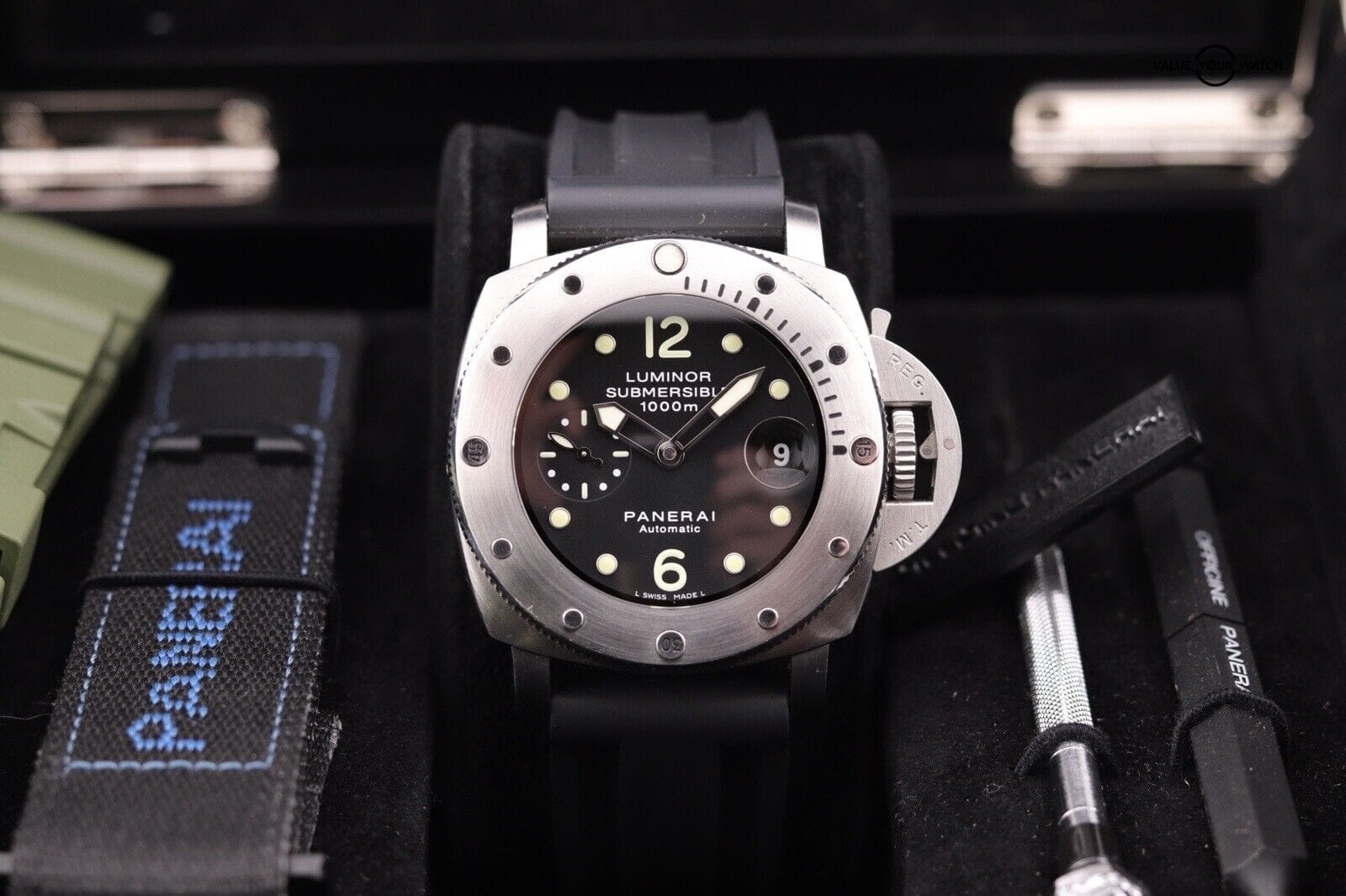 Panerai Luminor Submersible 1000m Men's Black Watch - PAM00243 - Complete Set